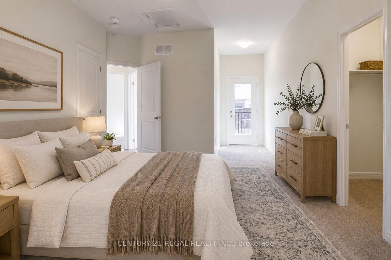 Photo 16 of 30 Gunton Street, Aurora, Bayview Northeast — HOMEH