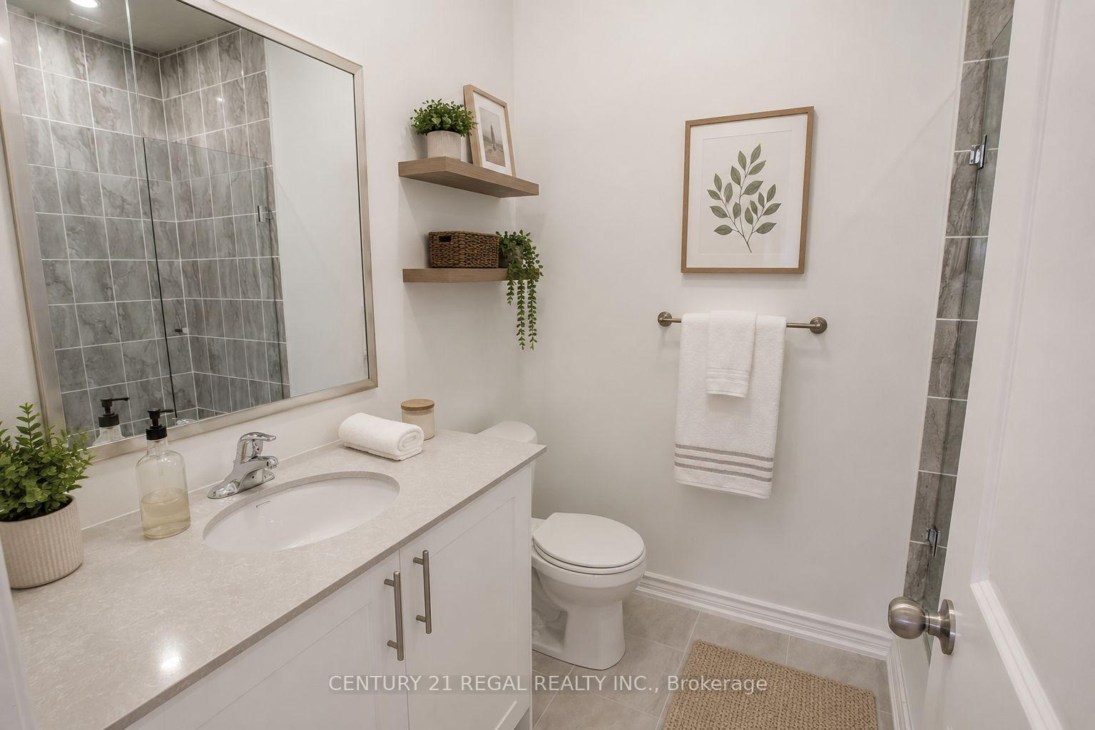 Photo 17 of 30 Gunton Street, Aurora, Bayview Northeast — HOMEH