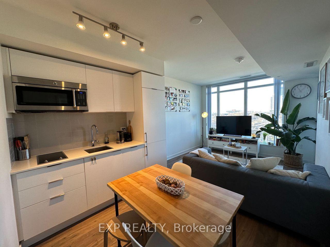 Photo 1 of Unit 512, 27 Bathurst Street, Toronto, Waterfront Communities — HOMEH