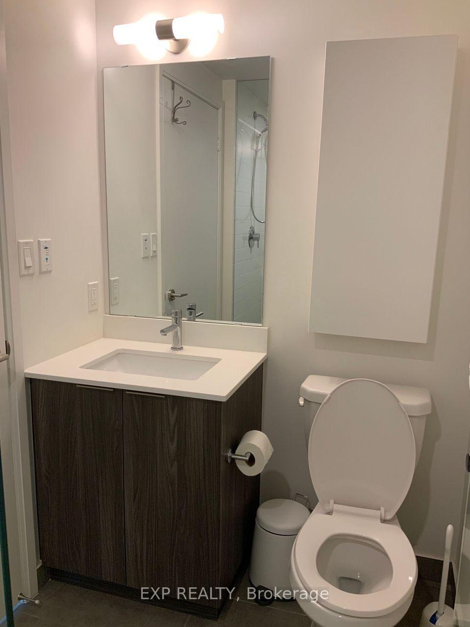 Photo 7 of Unit 512, 27 Bathurst Street, Toronto, Waterfront Communities — HOMEH