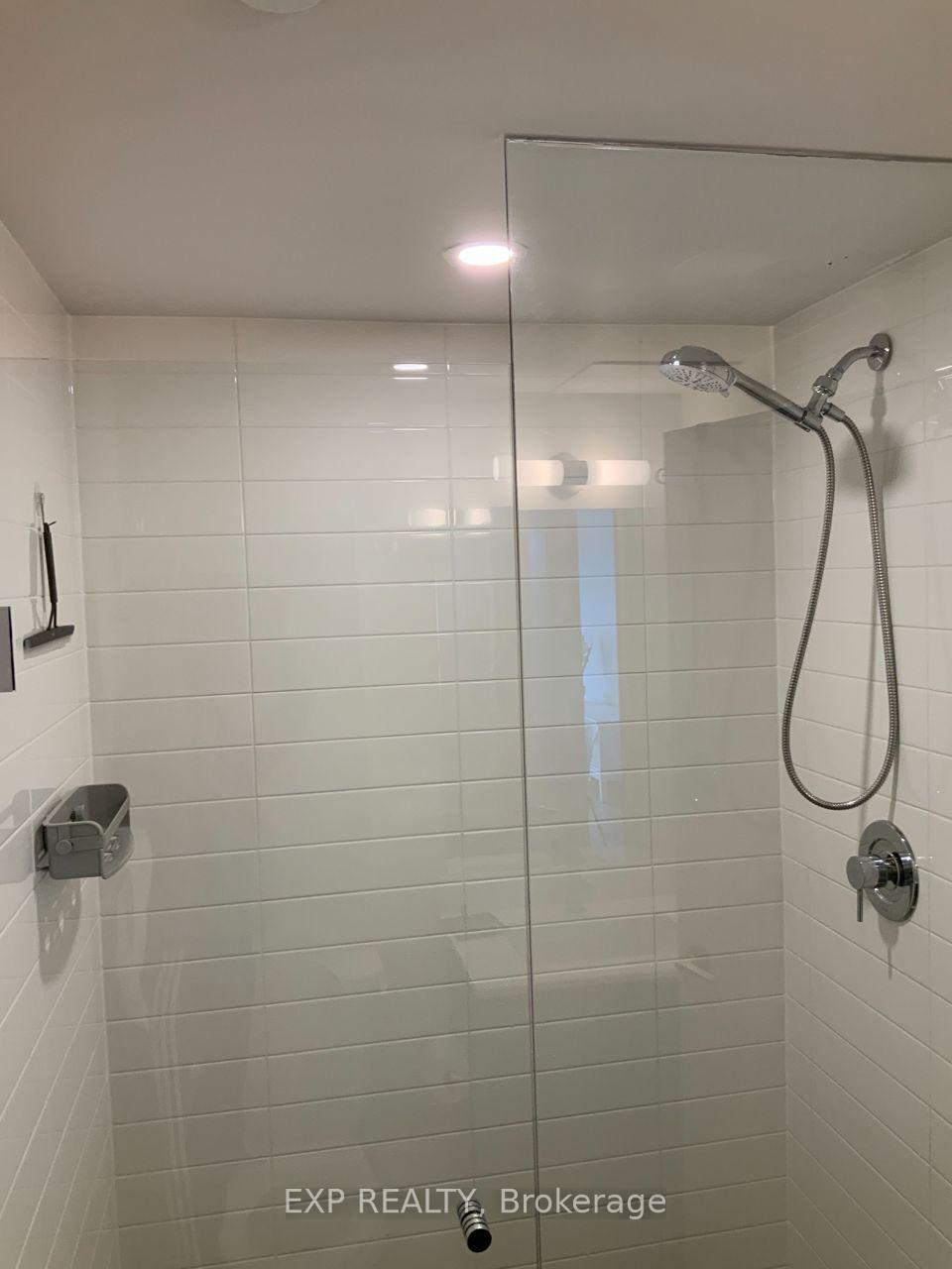 Photo 9 of Unit 512, 27 Bathurst Street, Toronto, Waterfront Communities — HOMEH