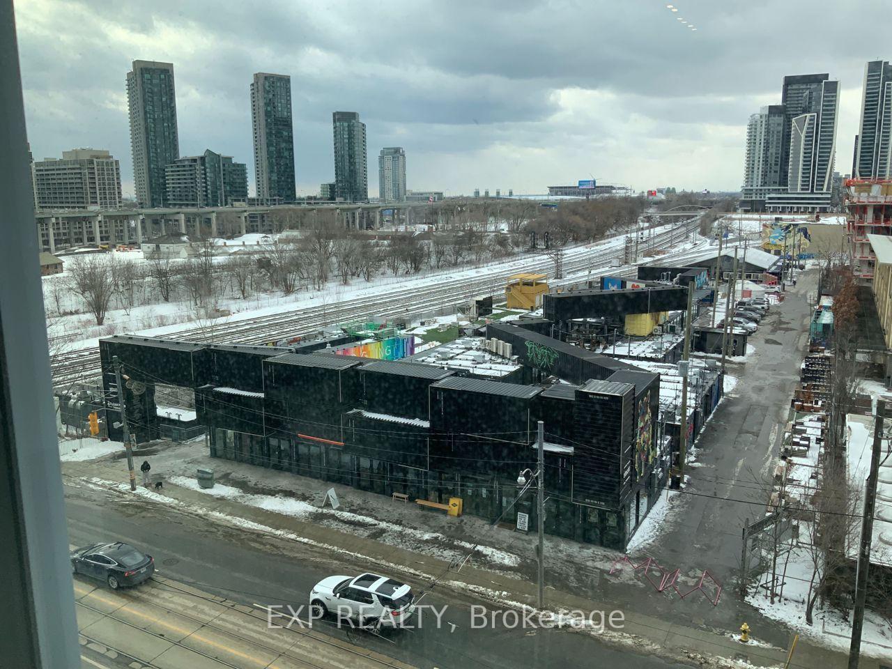 Photo 11 of Unit 512, 27 Bathurst Street, Toronto, Waterfront Communities — HOMEH