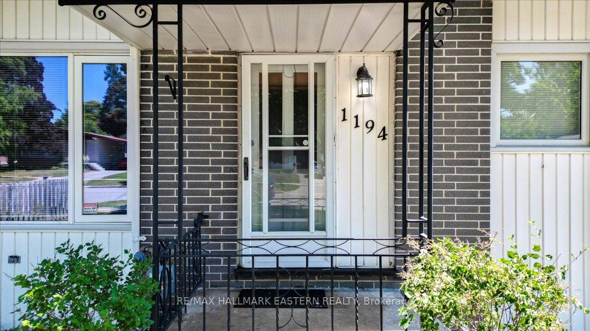 Photo 6 of 1194 Milburn Street, Peterborough, Northcrest Ward 5 — HOMEH