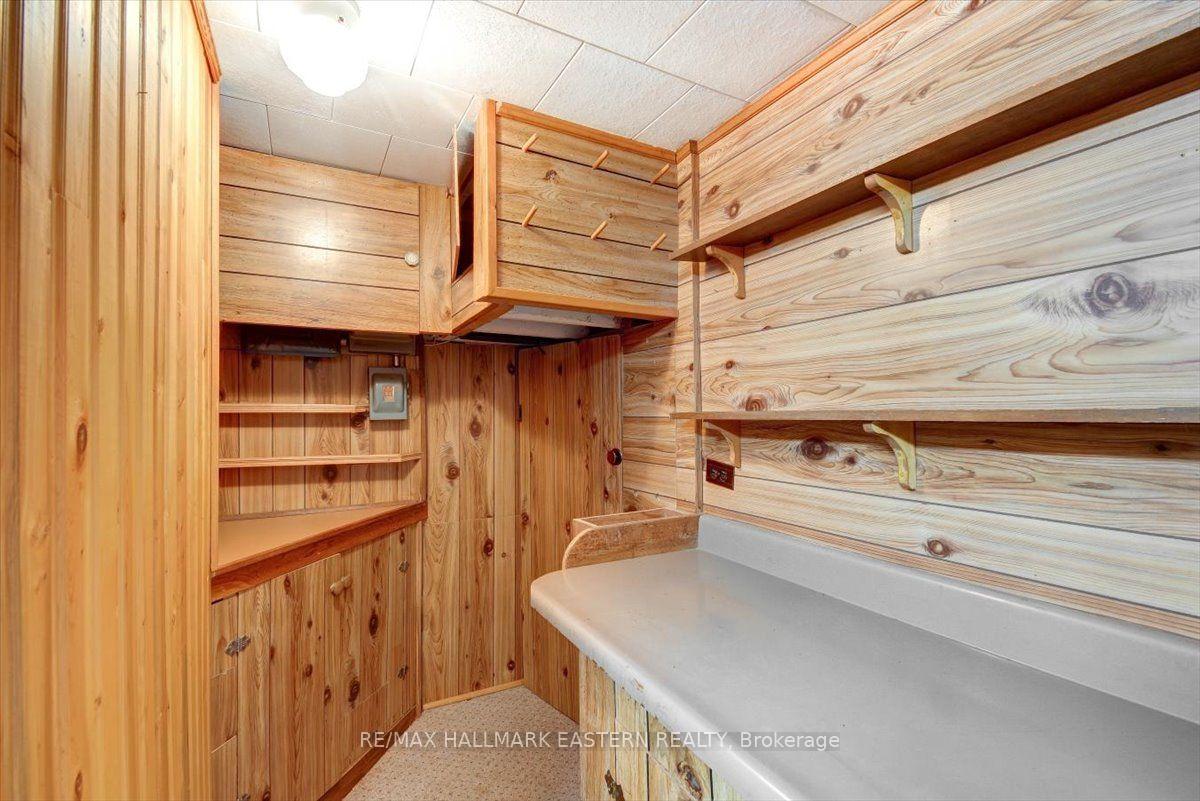 Photo 31 of 1194 Milburn Street, Peterborough, Northcrest Ward 5 — HOMEH