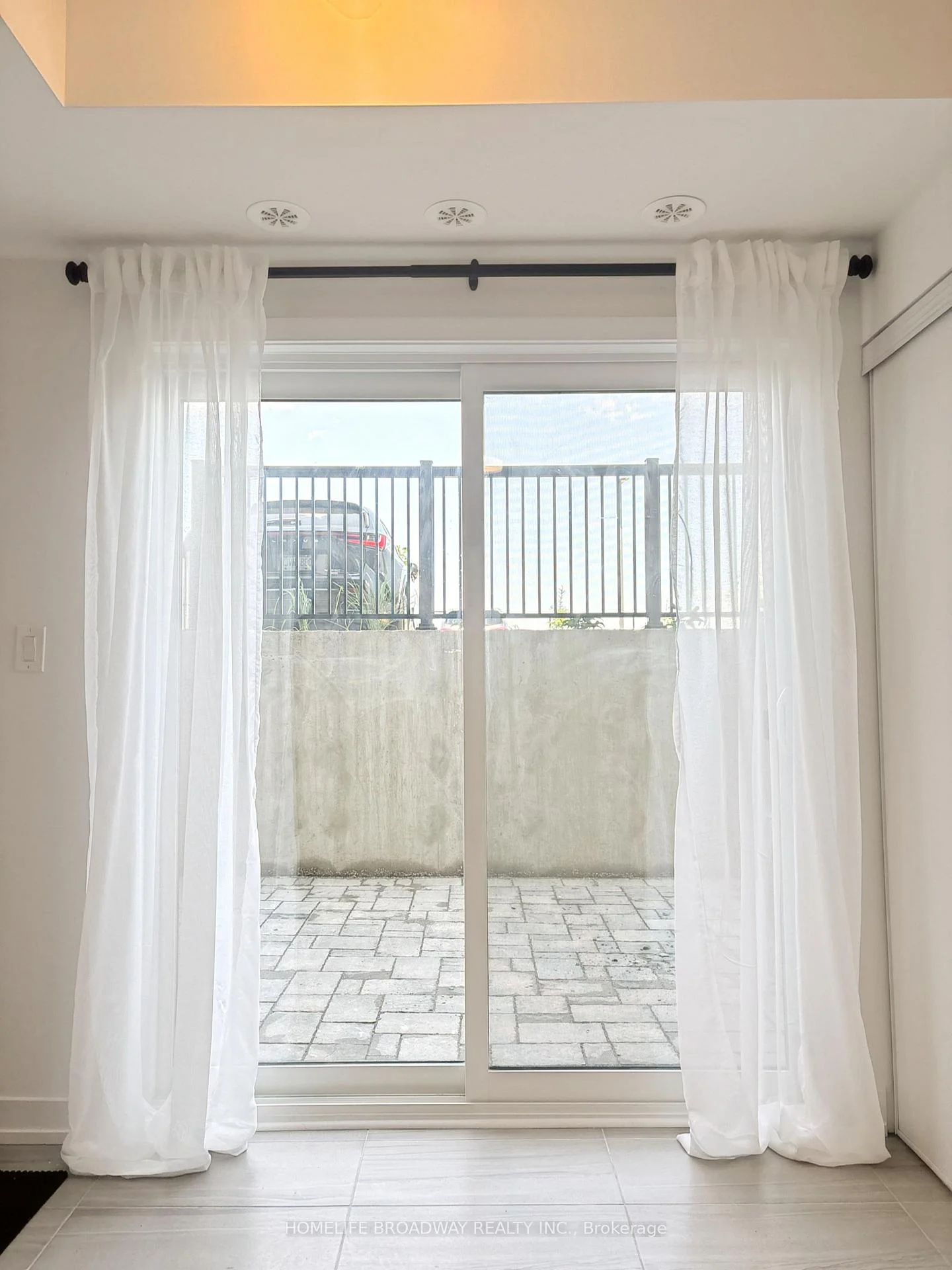 Photo 24 of Unit P9, 25 Palace Street, Kitchener, Laurentian Hills — HOMEH