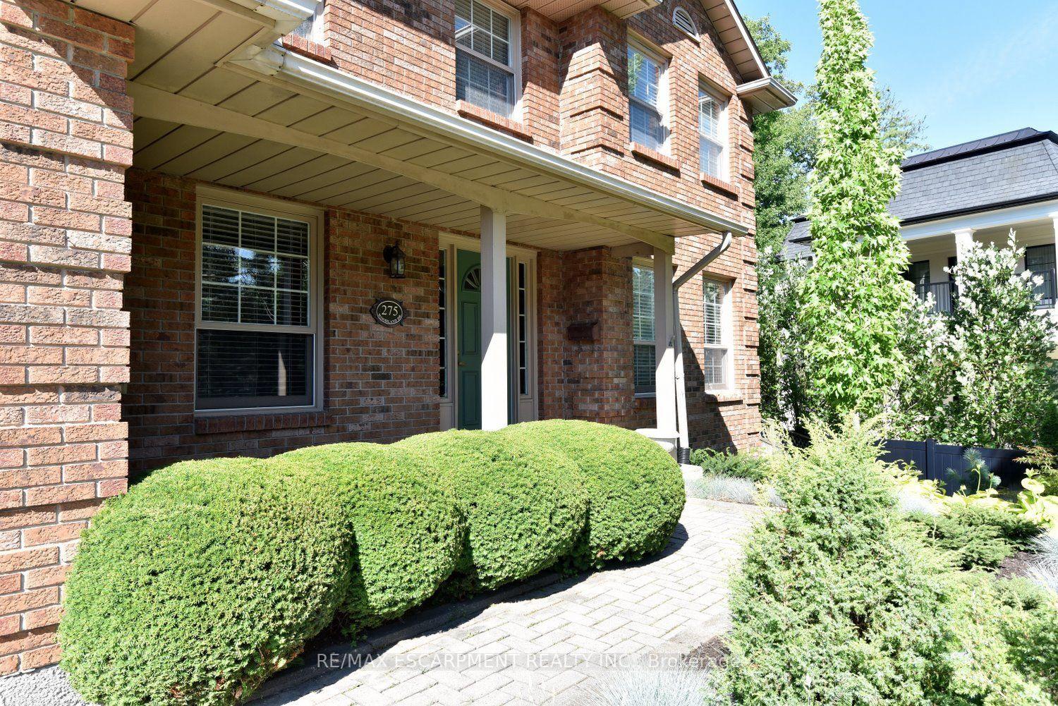 Photo 3 of 275 Woodland Drive, Hamilton, Ancaster — HOMEH