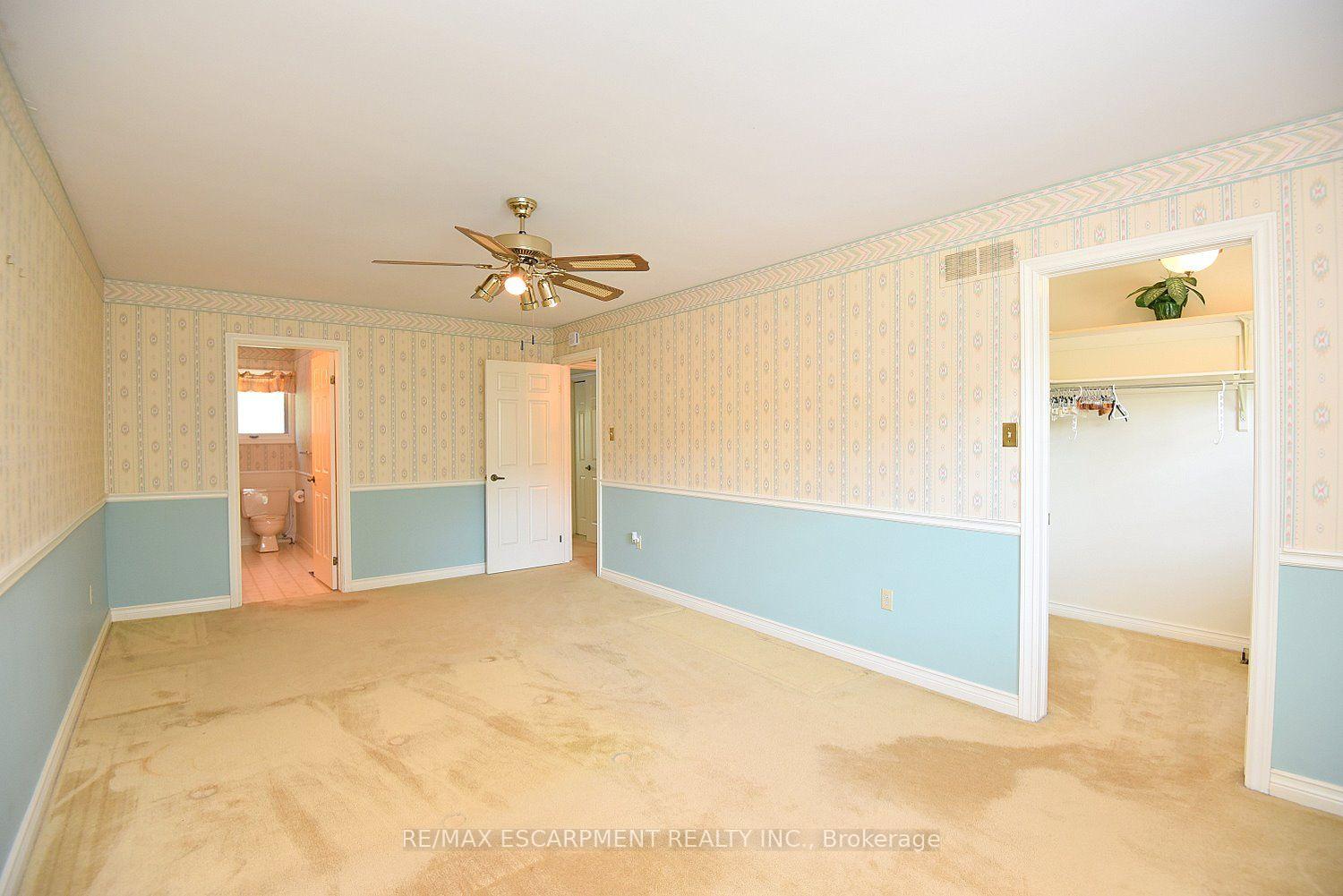 Photo 12 of 275 Woodland Drive, Hamilton, Ancaster — HOMEH