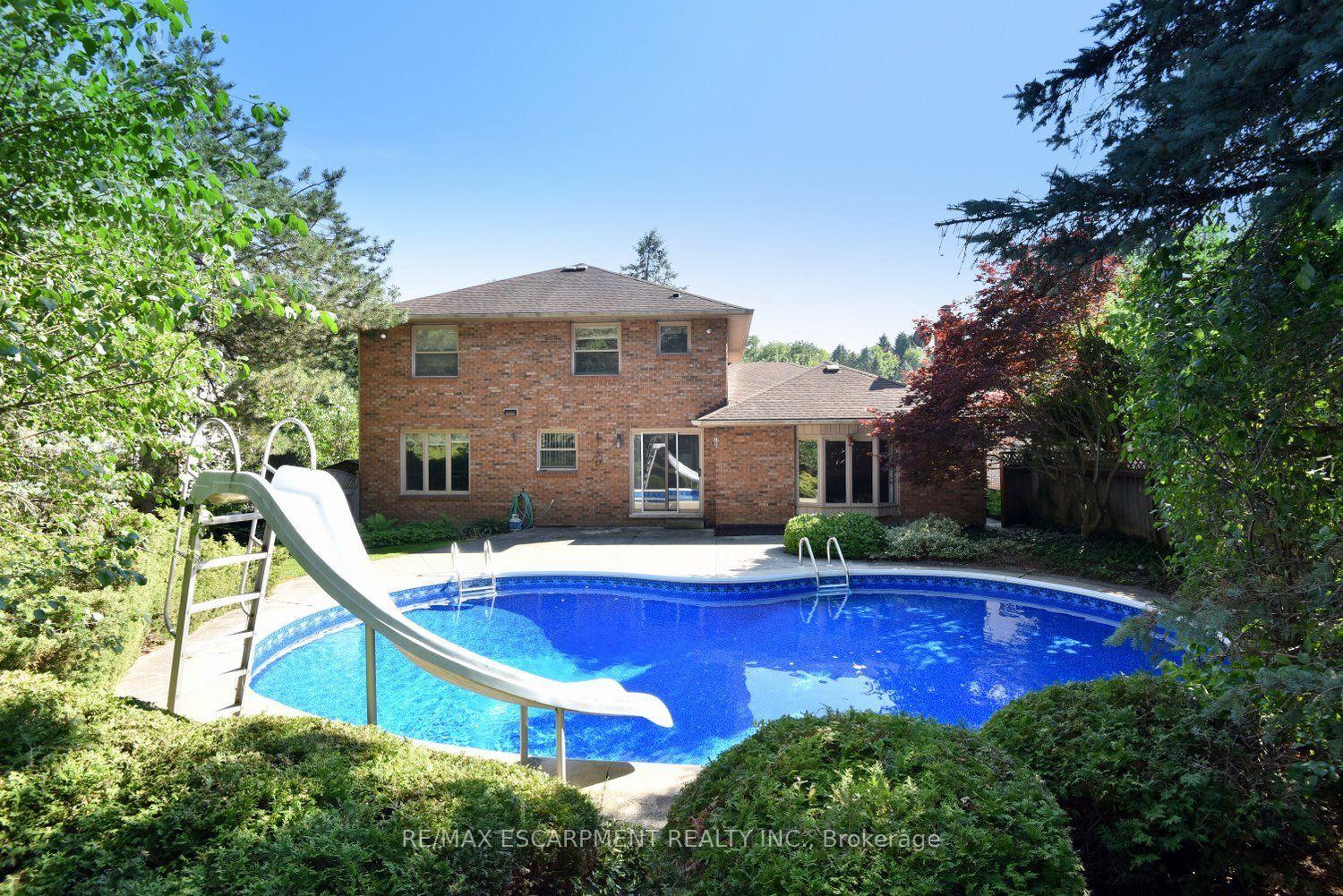Photo 15 of 275 Woodland Drive, Hamilton, Ancaster — HOMEH