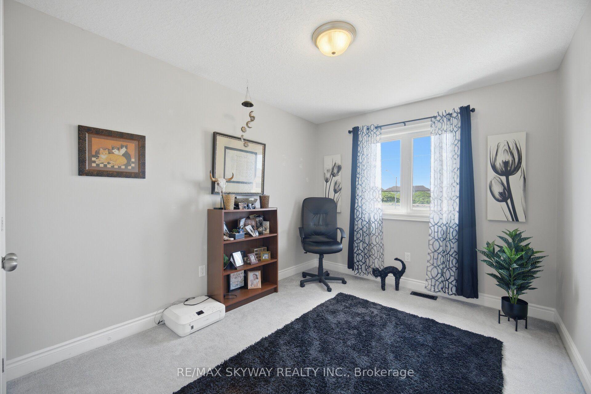 Photo 31 of 69 Nathan Crescent, Barrie, Painswick South — HOMEH