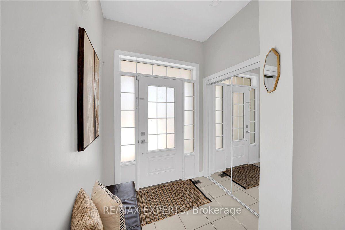 Photo 4 of 65 Casserley Crescent, New Tecumseth, Tottenham — HOMEH