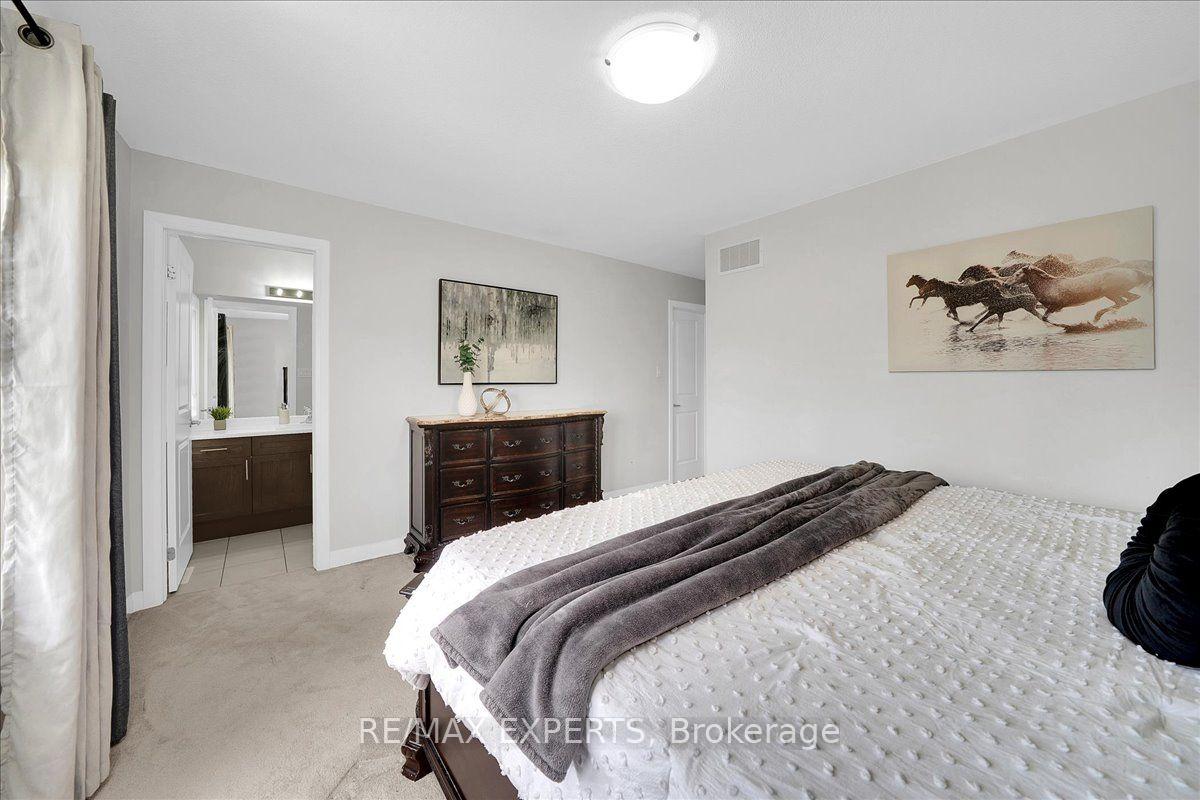 Photo 17 of 65 Casserley Crescent, New Tecumseth, Tottenham — HOMEH
