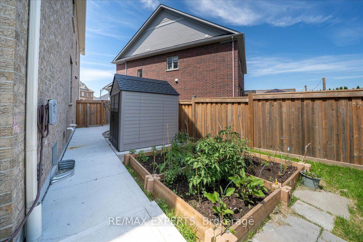 Photo 27 of 65 Casserley Crescent, New Tecumseth, Tottenham — HOMEH