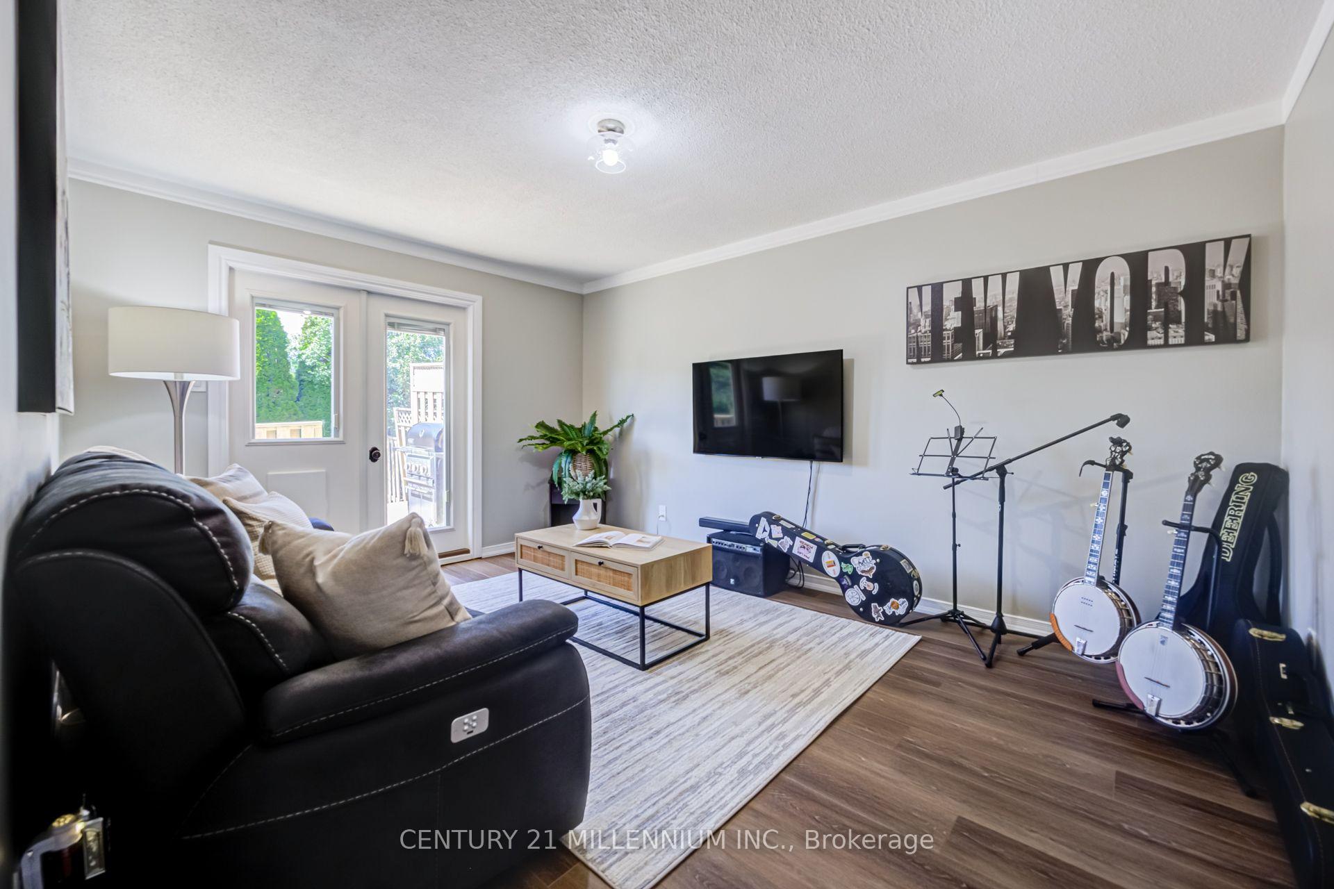 Photo 23 of 335 Bailey Drive, Orangeville — HOMEH
