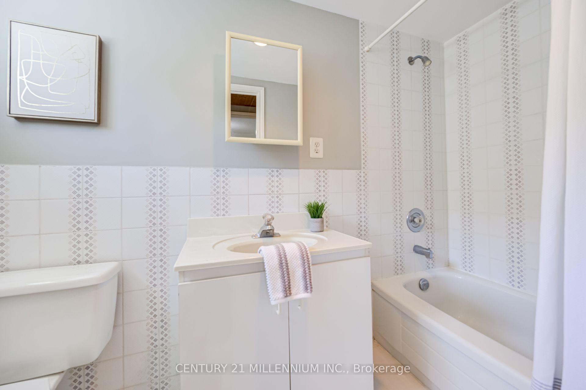 Photo 33 of 335 Bailey Drive, Orangeville — HOMEH