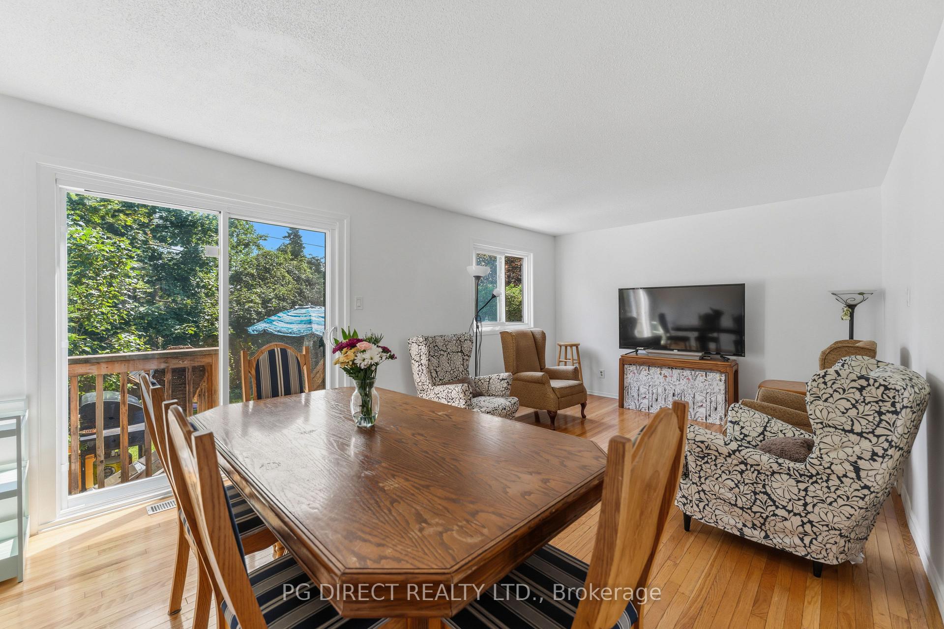 Photo 8 of 3K Arnold Drive, Ottawa, Arbeatha Park — HOMEH