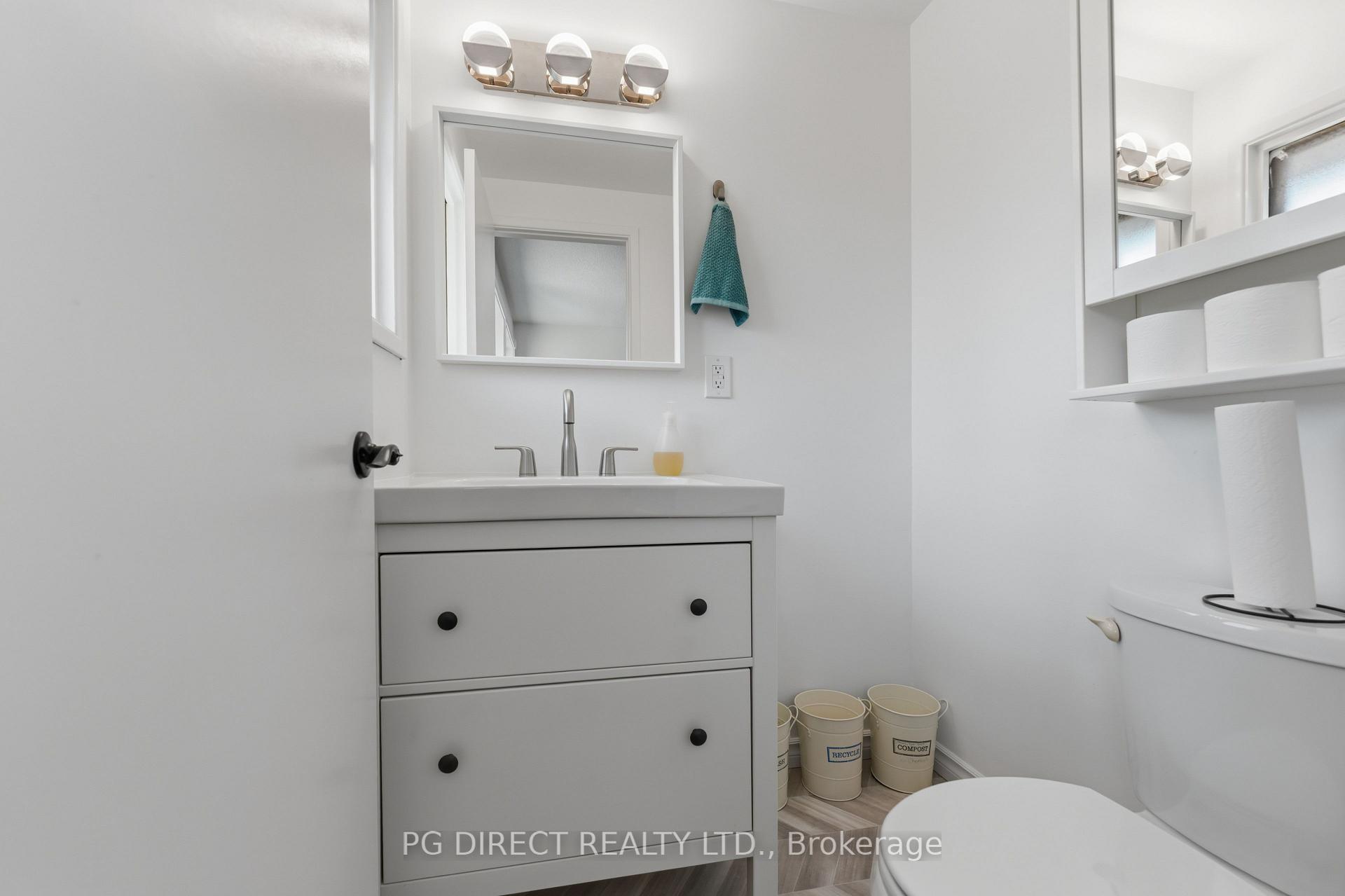 Photo 14 of 3K Arnold Drive, Ottawa, Arbeatha Park — HOMEH
