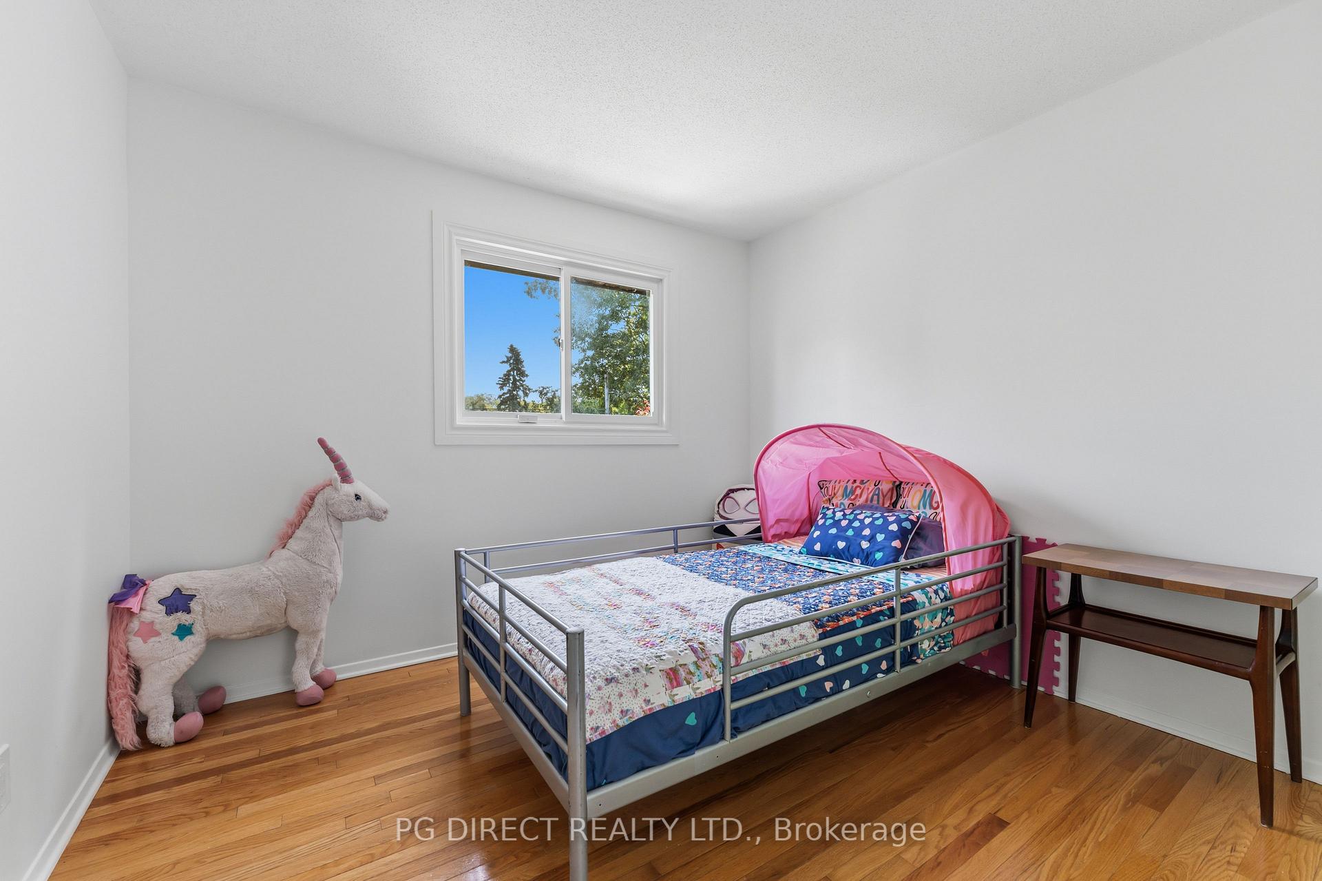 Photo 17 of 3K Arnold Drive, Ottawa, Arbeatha Park — HOMEH