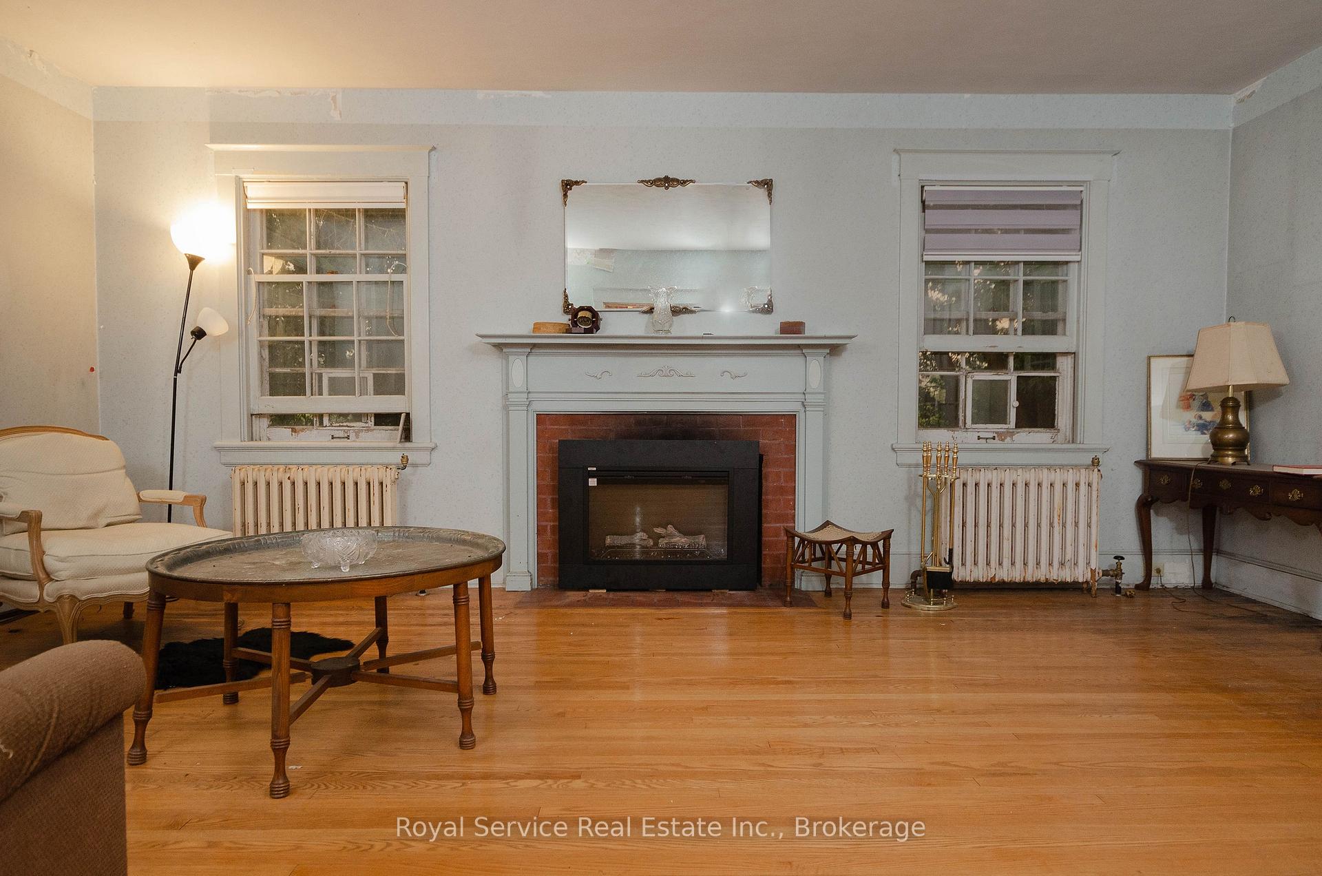 Photo 8 of 52 King Street, Port Hope — HOMEH