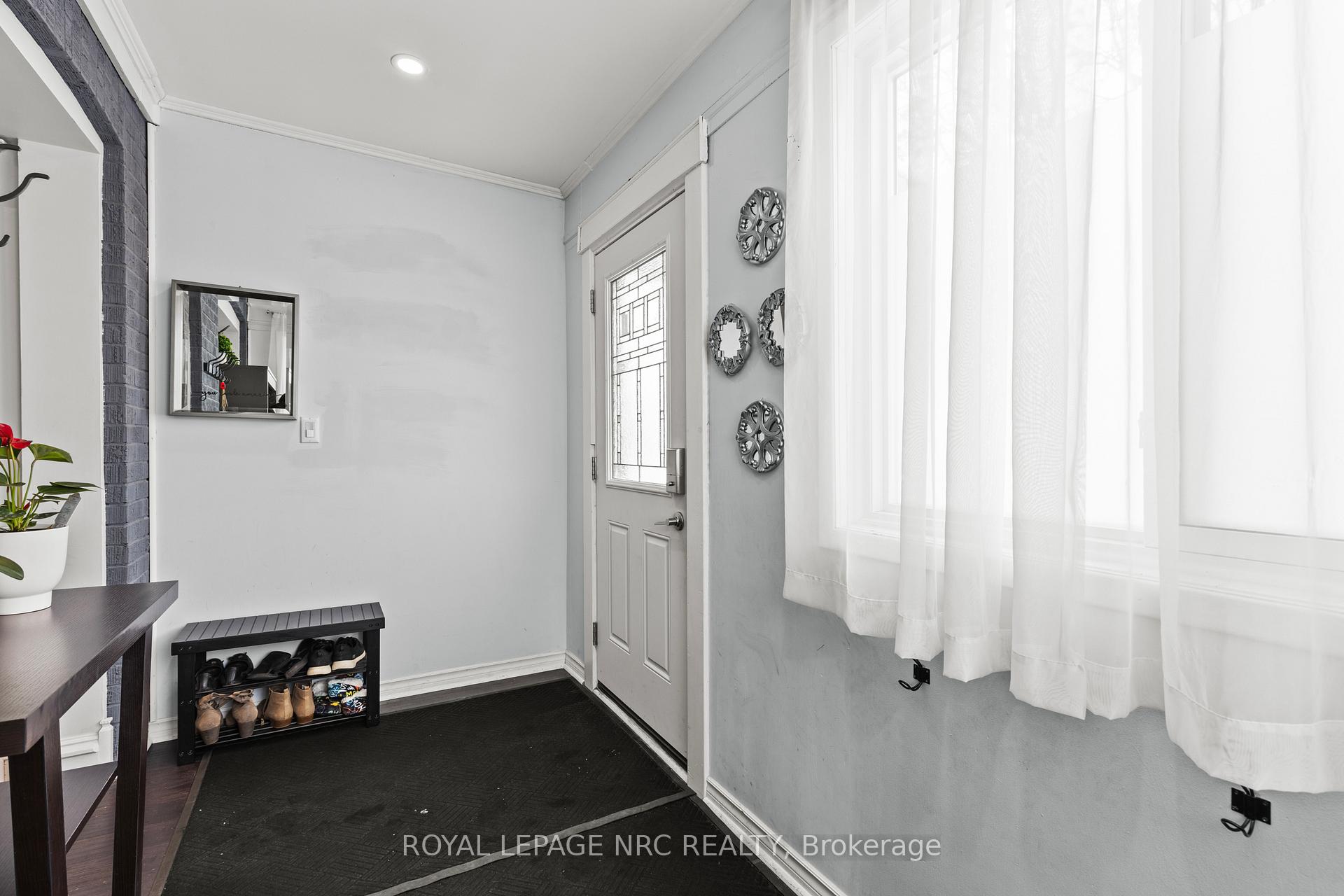 Photo 6 of 111 Morton Street, Thorold, Allanburg/Thorold South — HOMEH