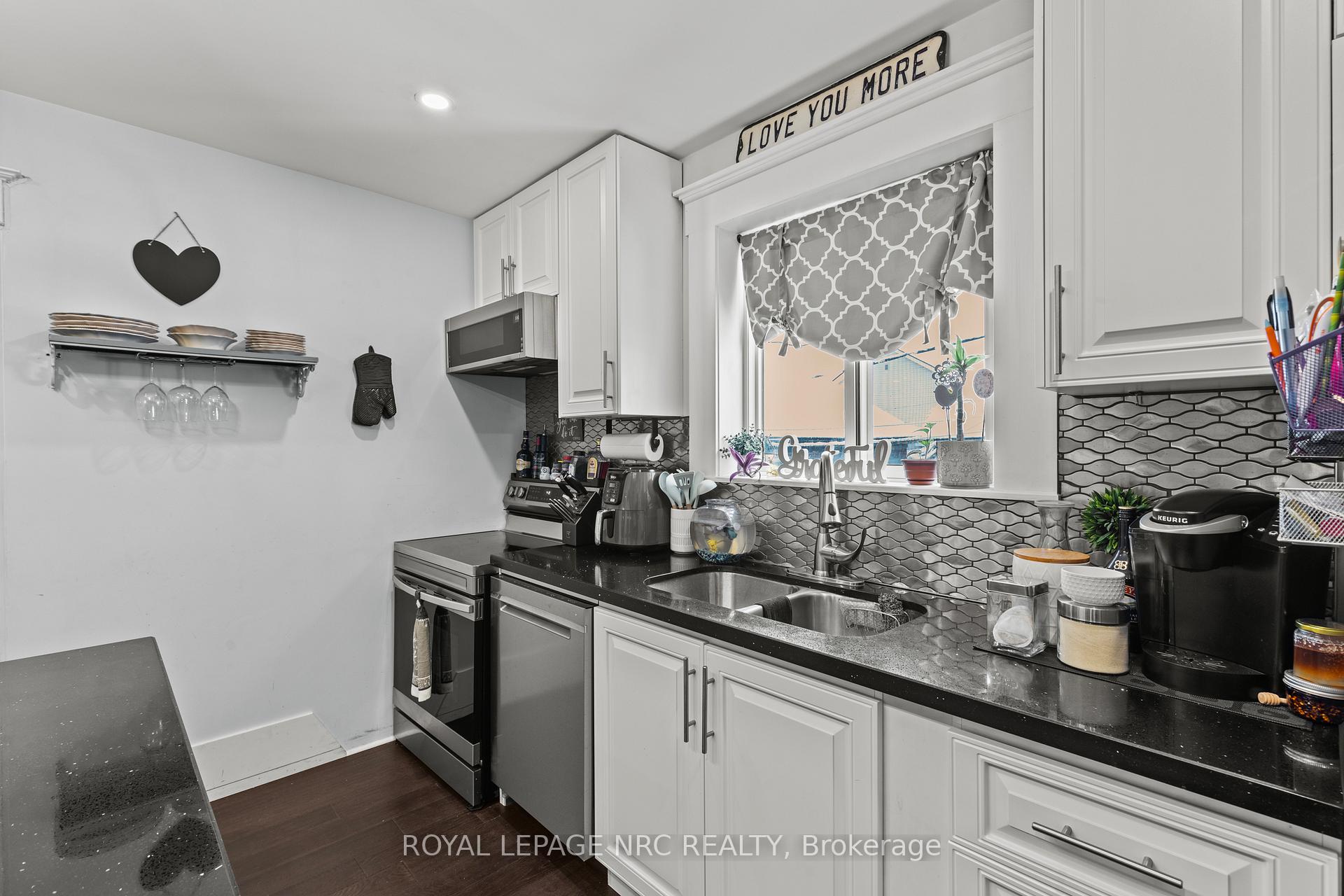 Photo 14 of 111 Morton Street, Thorold, Allanburg/Thorold South — HOMEH