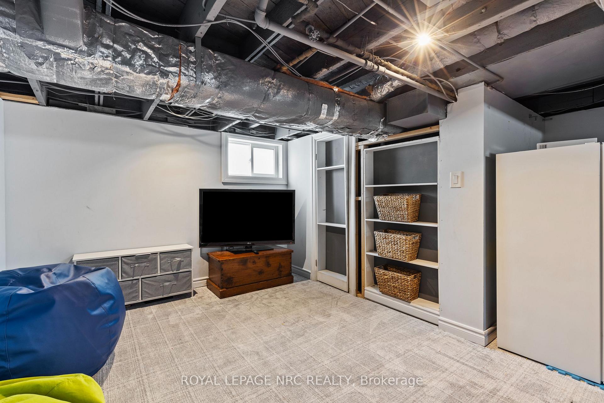 Photo 30 of 111 Morton Street, Thorold, Allanburg/Thorold South — HOMEH