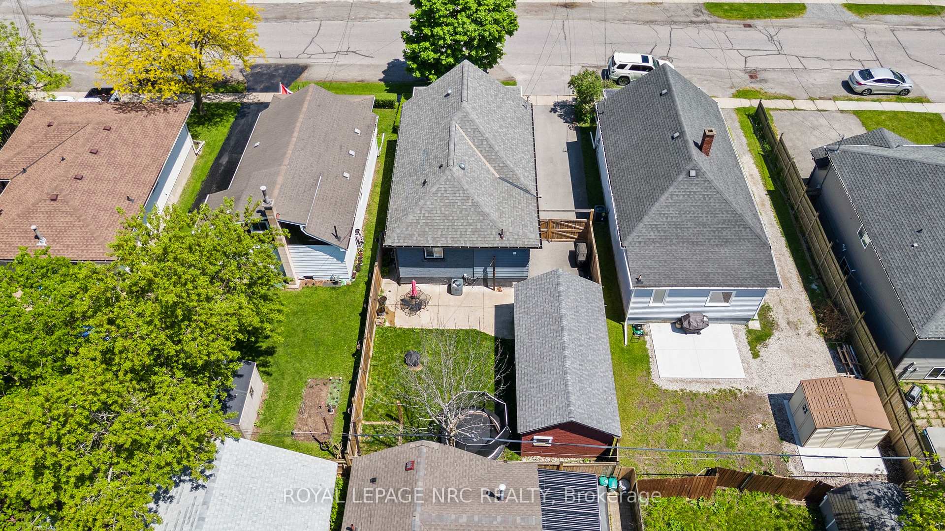 Photo 40 of 111 Morton Street, Thorold, Allanburg/Thorold South — HOMEH
