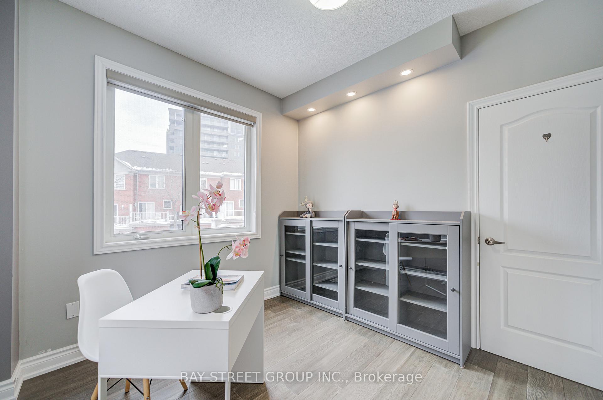 Photo 25 of 52 Leitchcroft Crescent, Markham, Commerce Valley — HOMEH