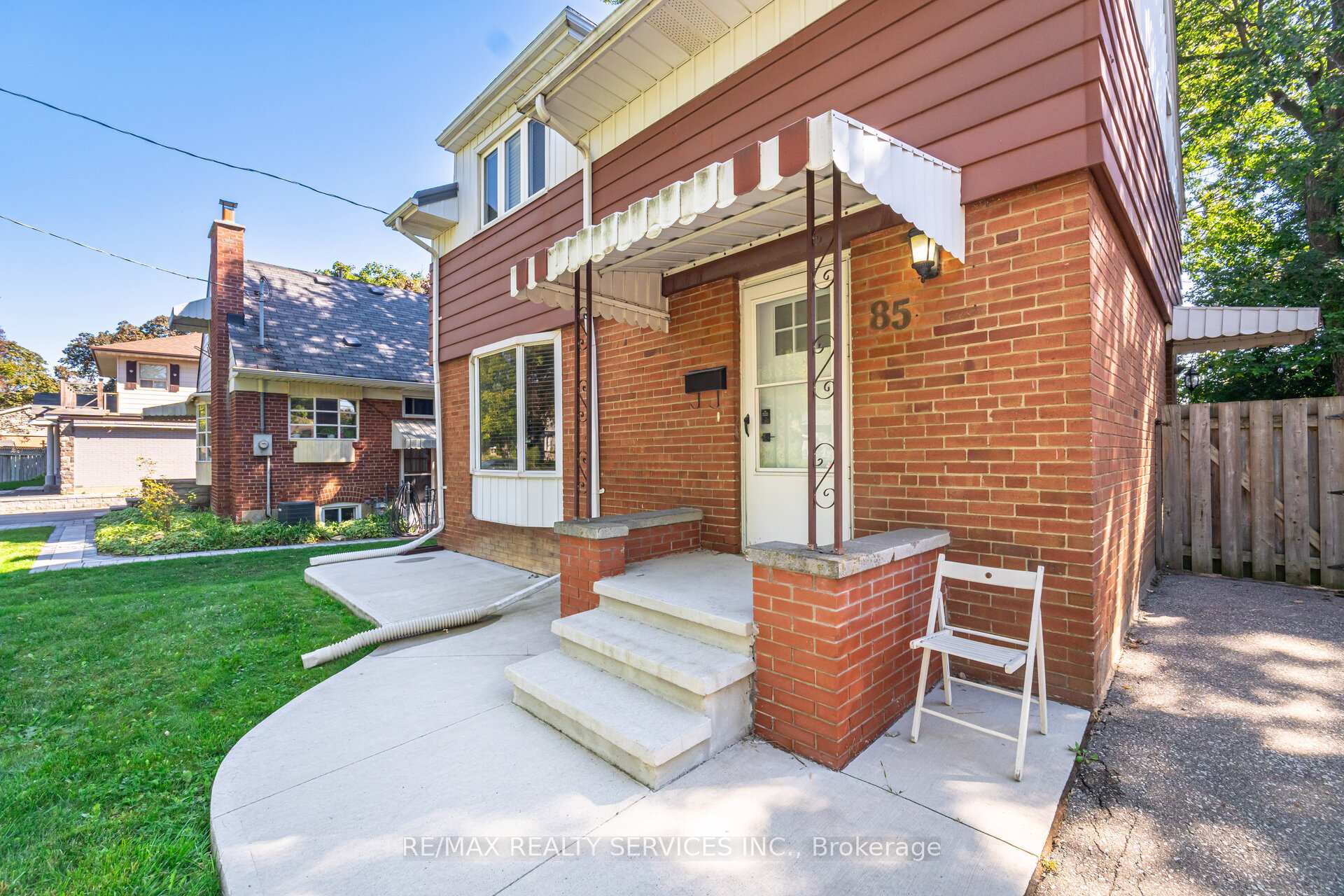 Photo 6 of 85 Eldomar Avenue, Brampton, Brampton East — HOMEH