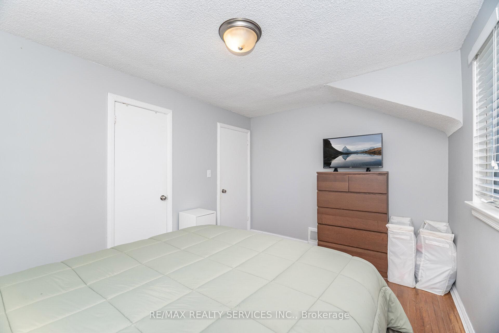 Photo 21 of 85 Eldomar Avenue, Brampton, Brampton East — HOMEH