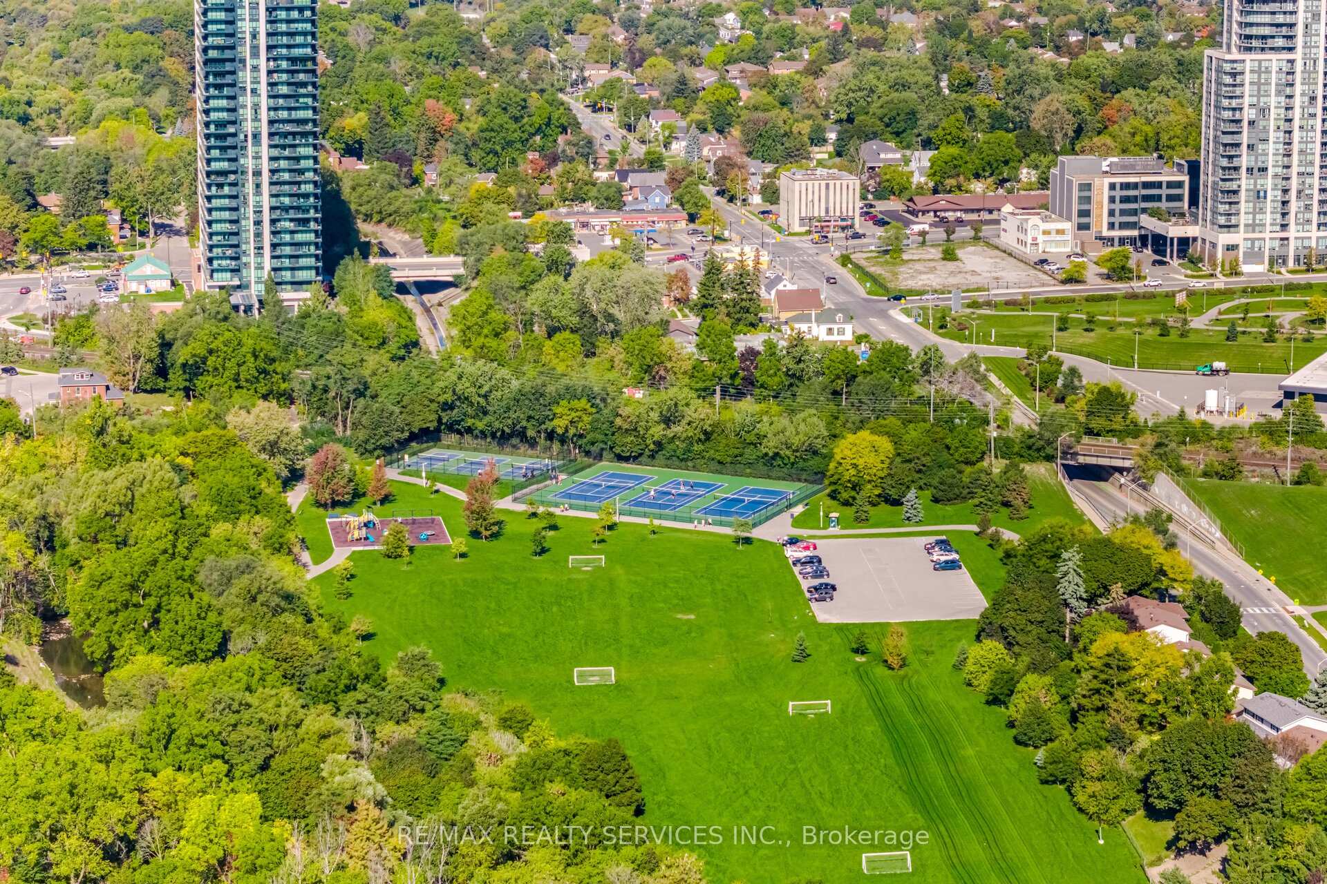Photo 46 of 85 Eldomar Avenue, Brampton, Brampton East — HOMEH