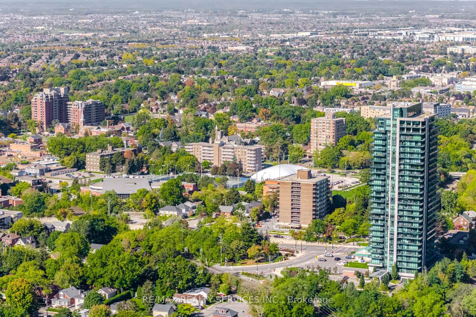 Photo 48 of 85 Eldomar Avenue, Brampton, Brampton East — HOMEH