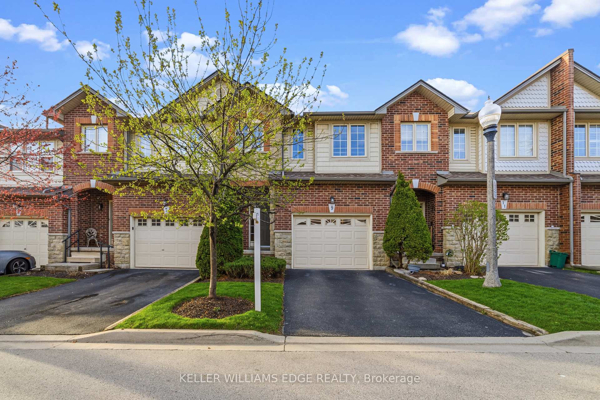 Photo 2 of Unit 18, 9 Liddycoat Lane, Hamilton, Ancaster — HOMEH