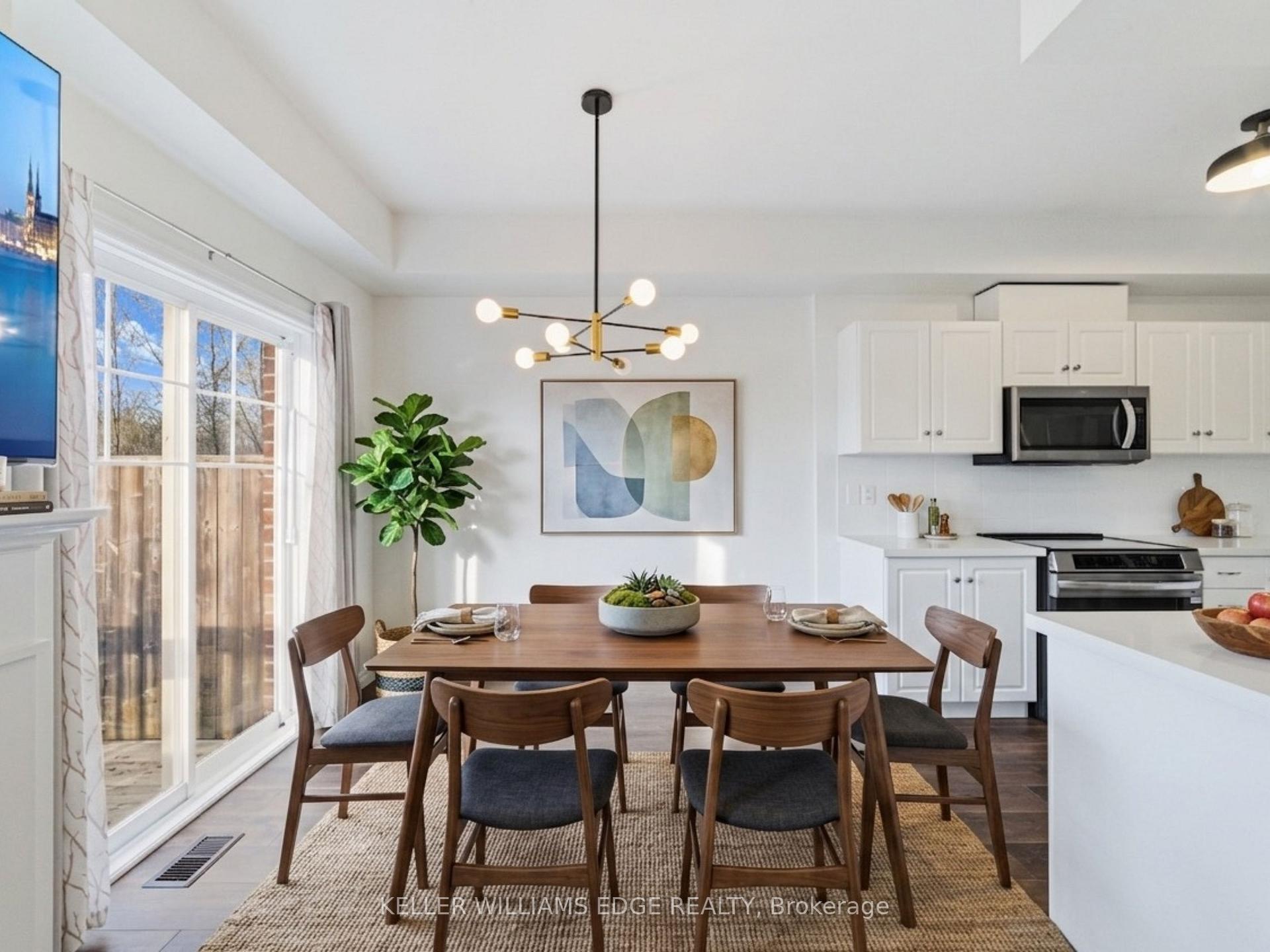 Photo 5 of Unit 18, 9 Liddycoat Lane, Hamilton, Ancaster — HOMEH
