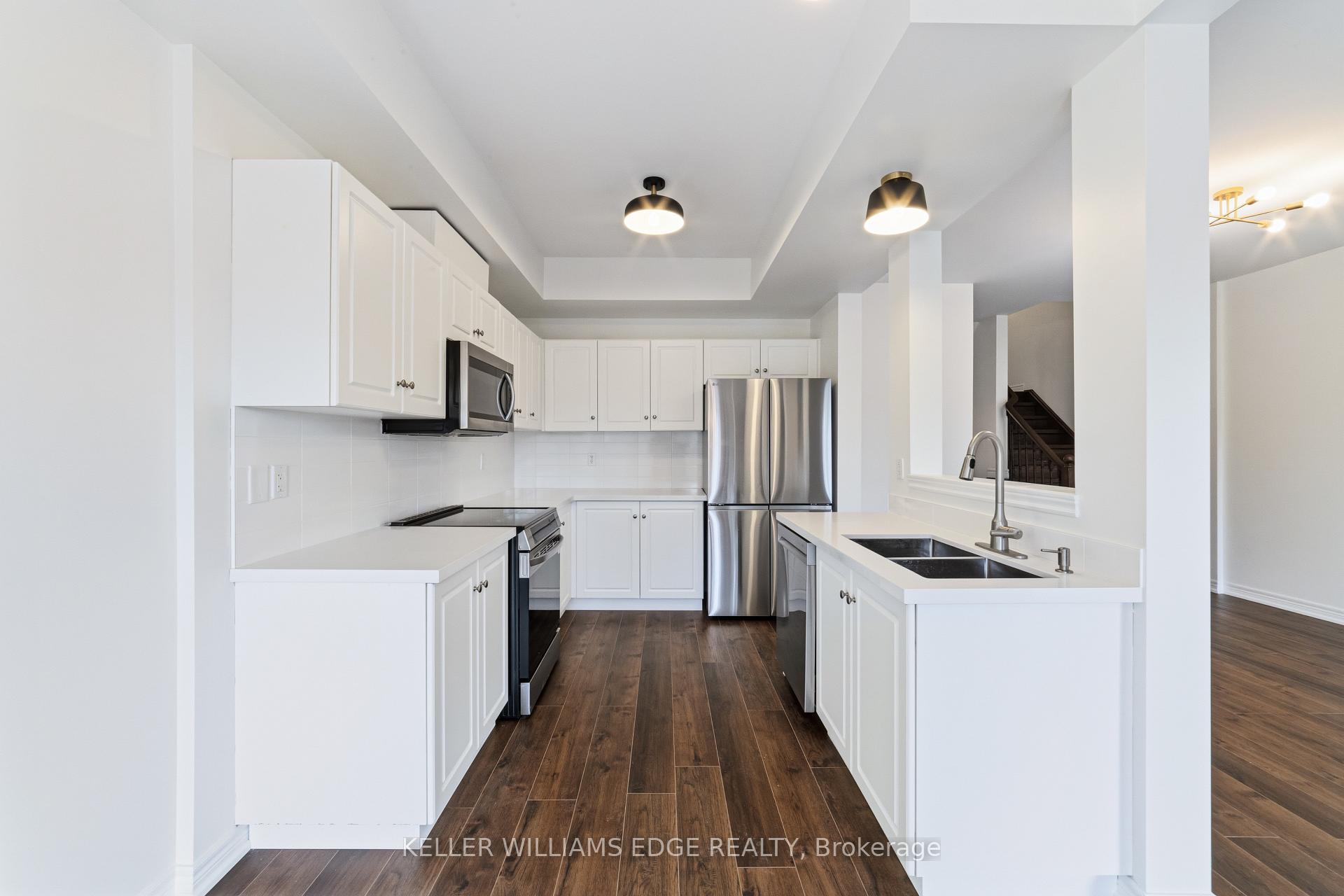 Photo 7 of Unit 18, 9 Liddycoat Lane, Hamilton, Ancaster — HOMEH