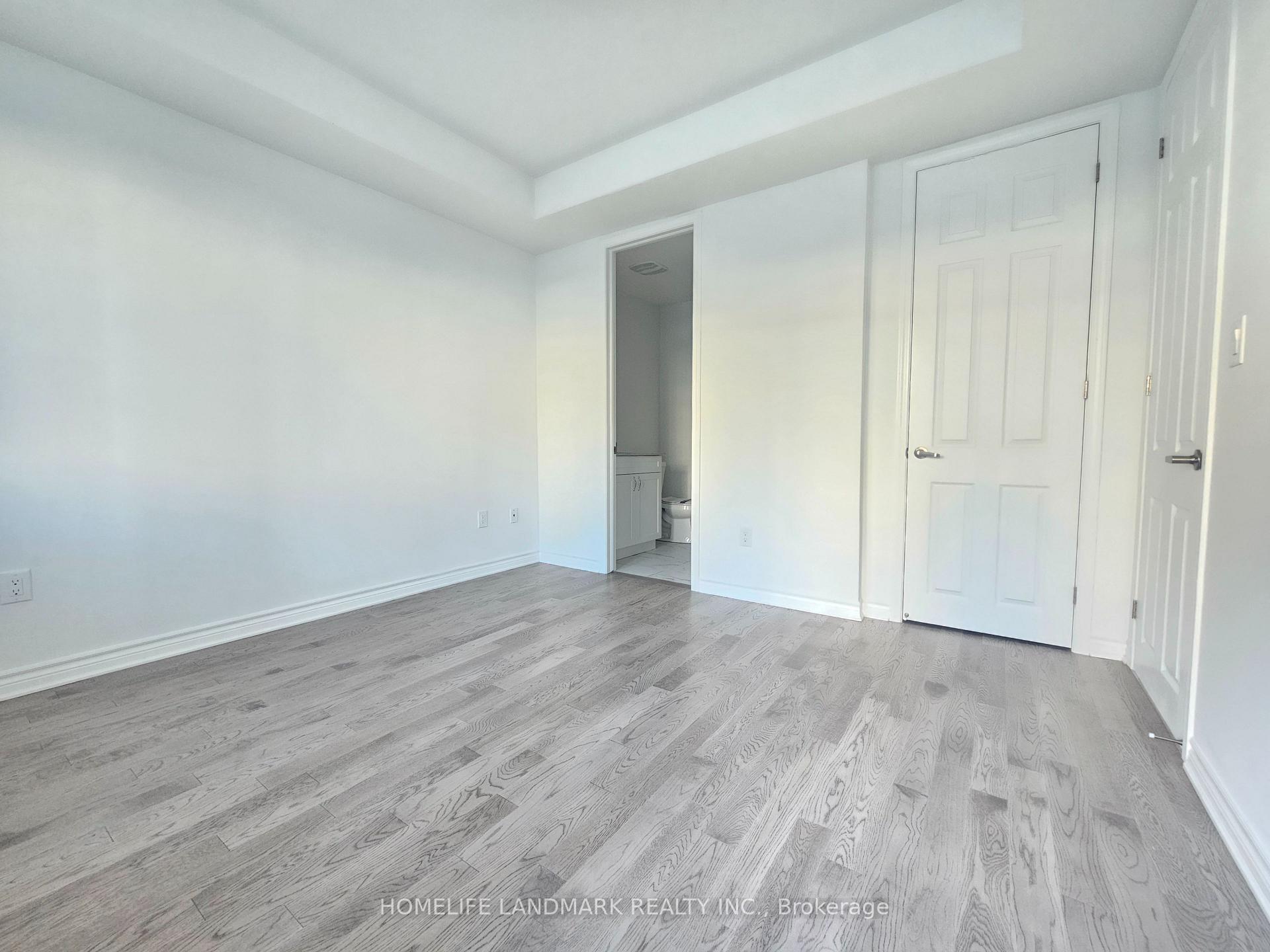 Photo 5 of 92 Avani Avenue, Markham, Rural Markham — HOMEH
