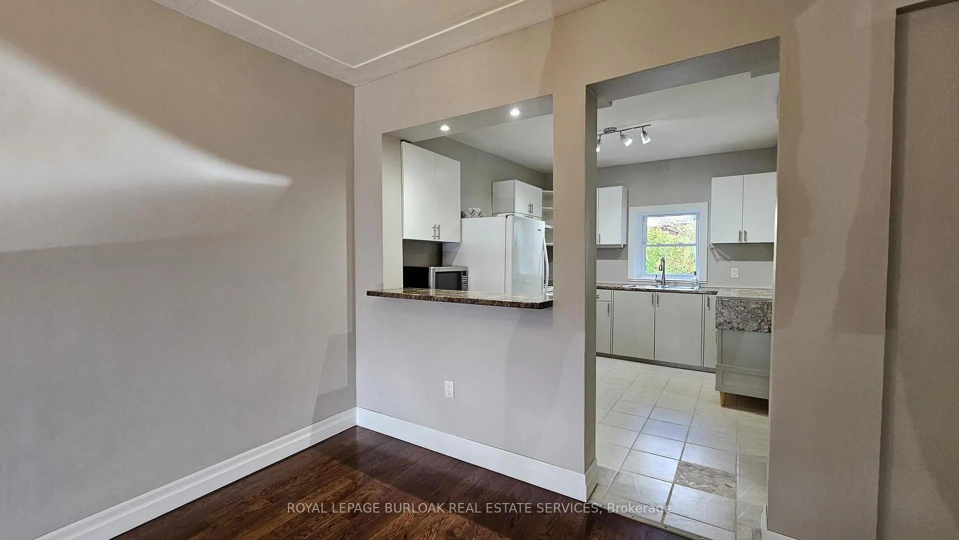 Photo 8 of 196 Ray Street N, Hamilton, Strathcona — HOMEH
