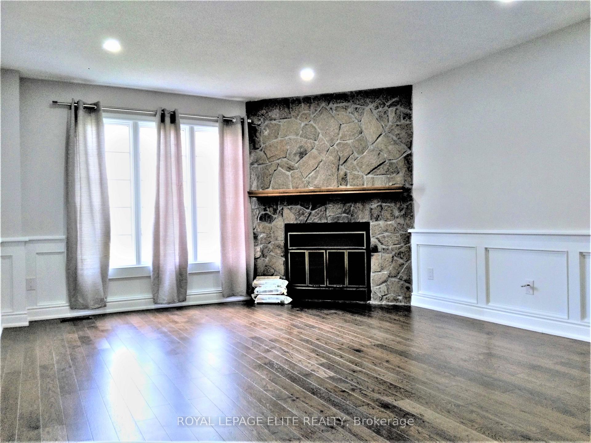 Photo 3 of 1171 Giles Gate, Oakville, Glen Abbey — HOMEH