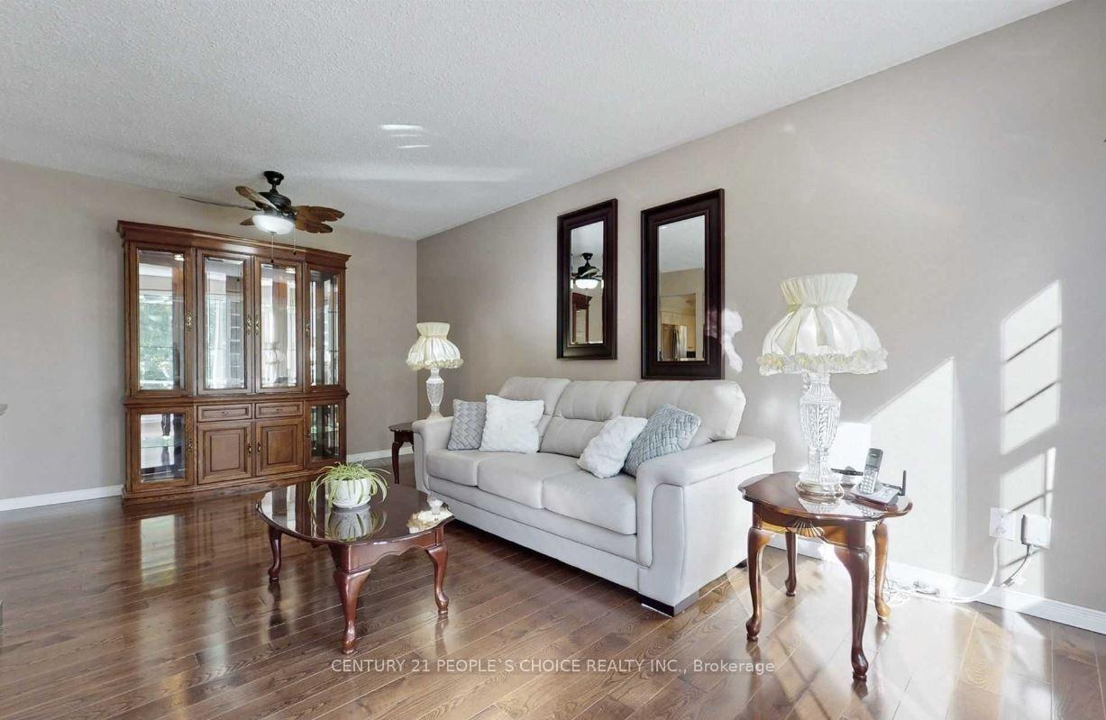 Photo 4 of 78 Claymore Crescent, Oshawa, Eastdale — HOMEH