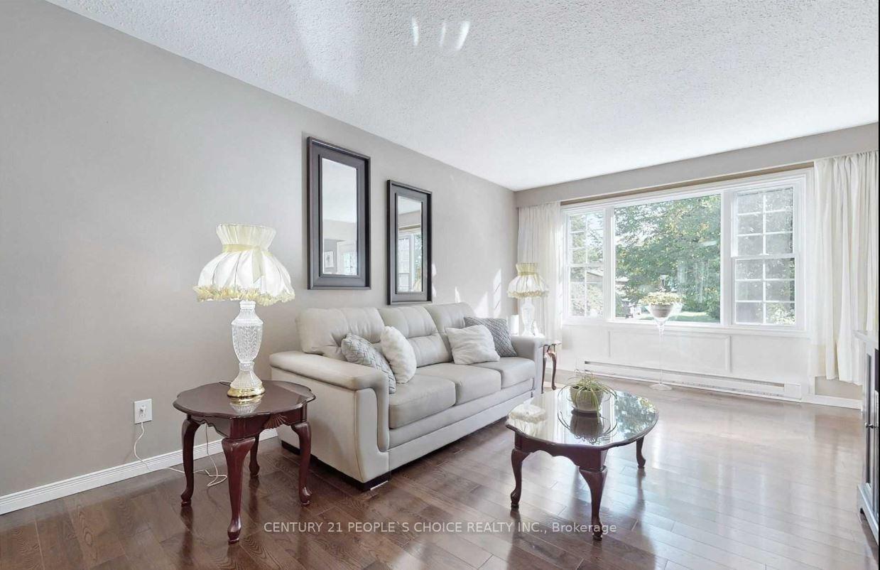 Photo 5 of 78 Claymore Crescent, Oshawa, Eastdale — HOMEH