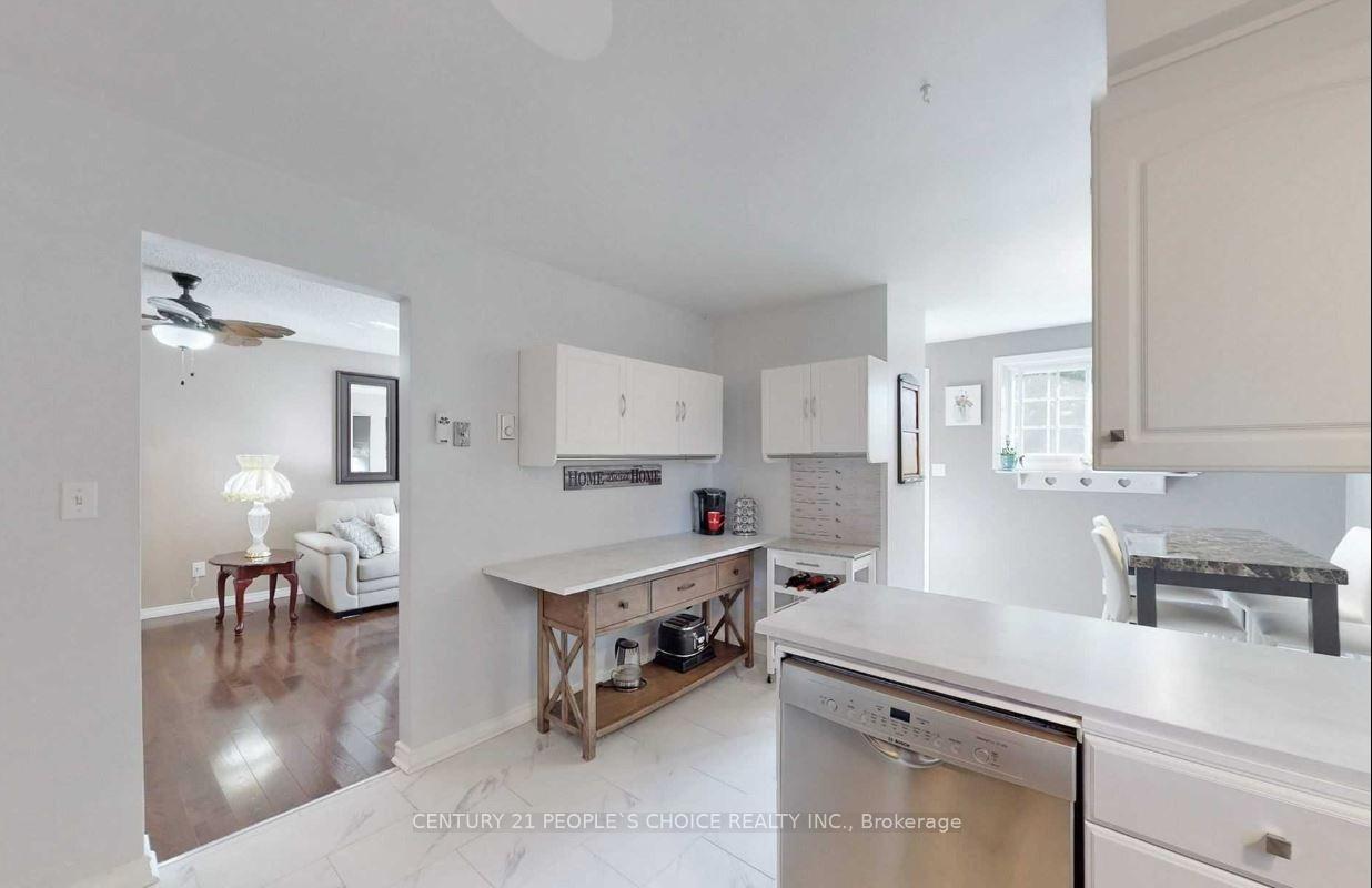 Photo 7 of 78 Claymore Crescent, Oshawa, Eastdale — HOMEH
