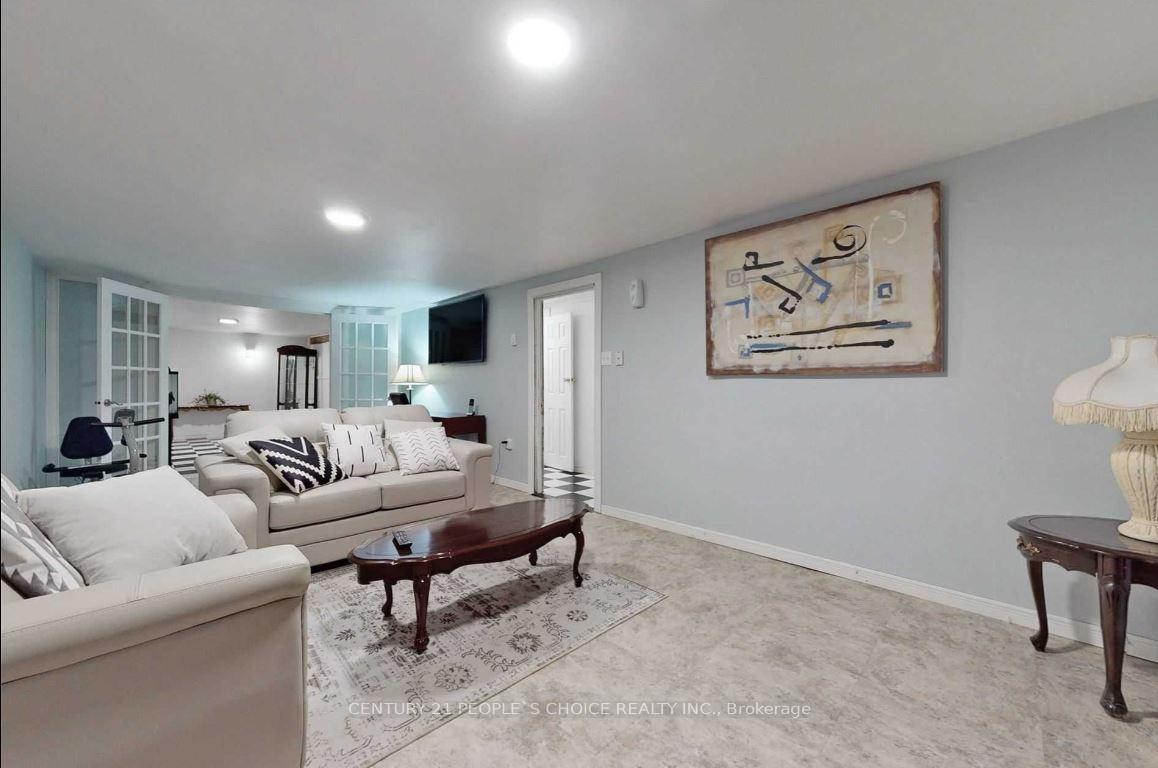 Photo 22 of 78 Claymore Crescent, Oshawa, Eastdale — HOMEH