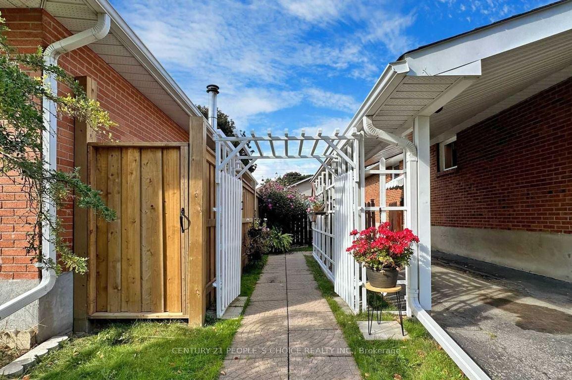 Photo 29 of 78 Claymore Crescent, Oshawa, Eastdale — HOMEH