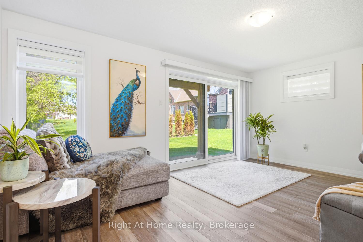 Photo 19 of 46 Holtby Court E, Scugog, Port Perry — HOMEH