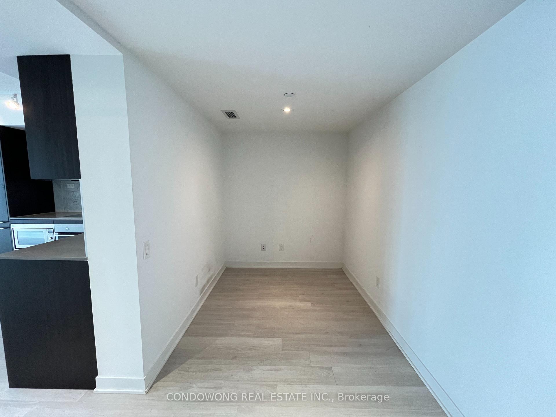 Photo 7 of Unit 3015, 70 Queens Wharf Road, Toronto, Waterfront Communities — HOMEH