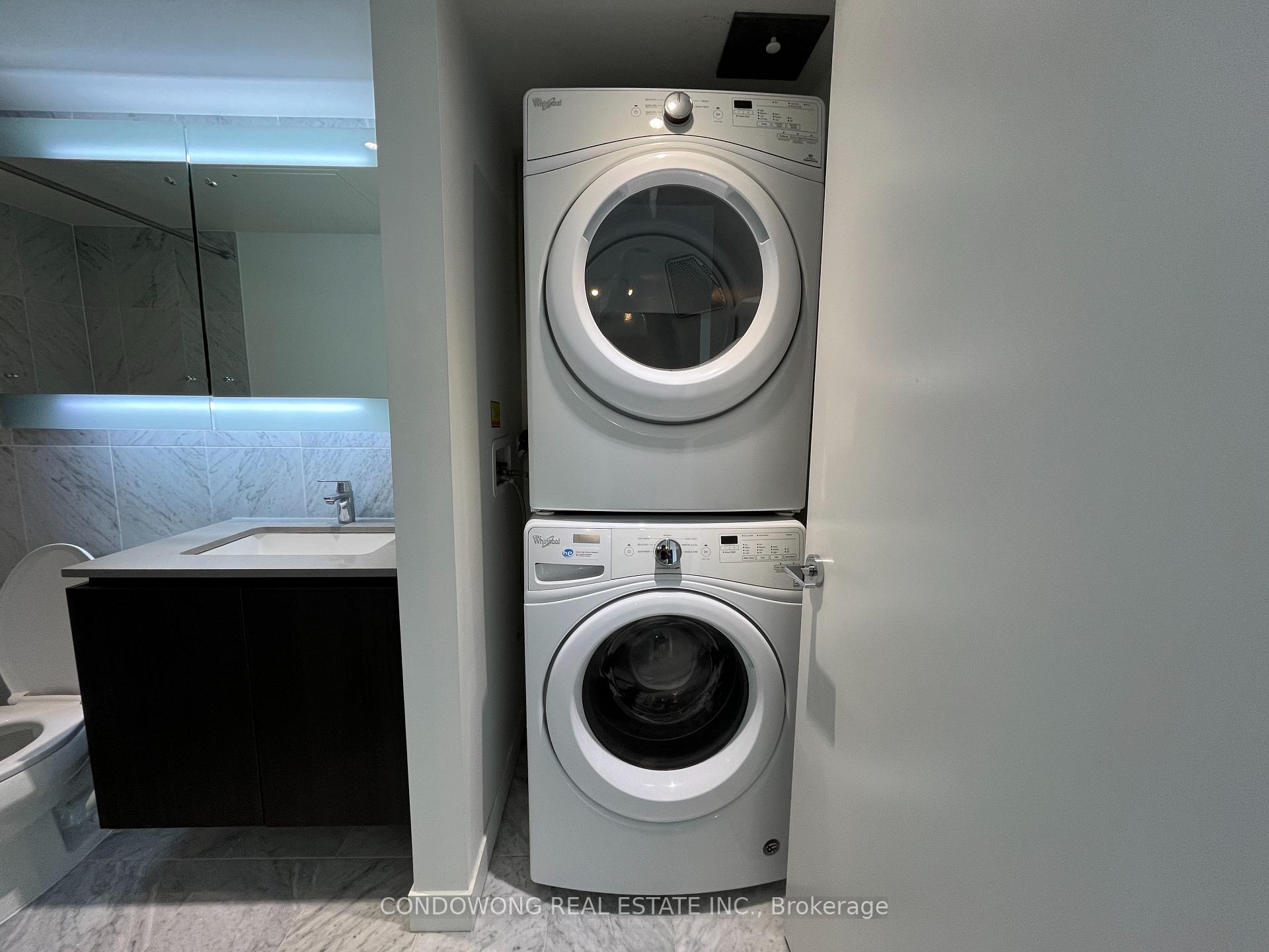 Photo 8 of Unit 3015, 70 Queens Wharf Road, Toronto, Waterfront Communities — HOMEH