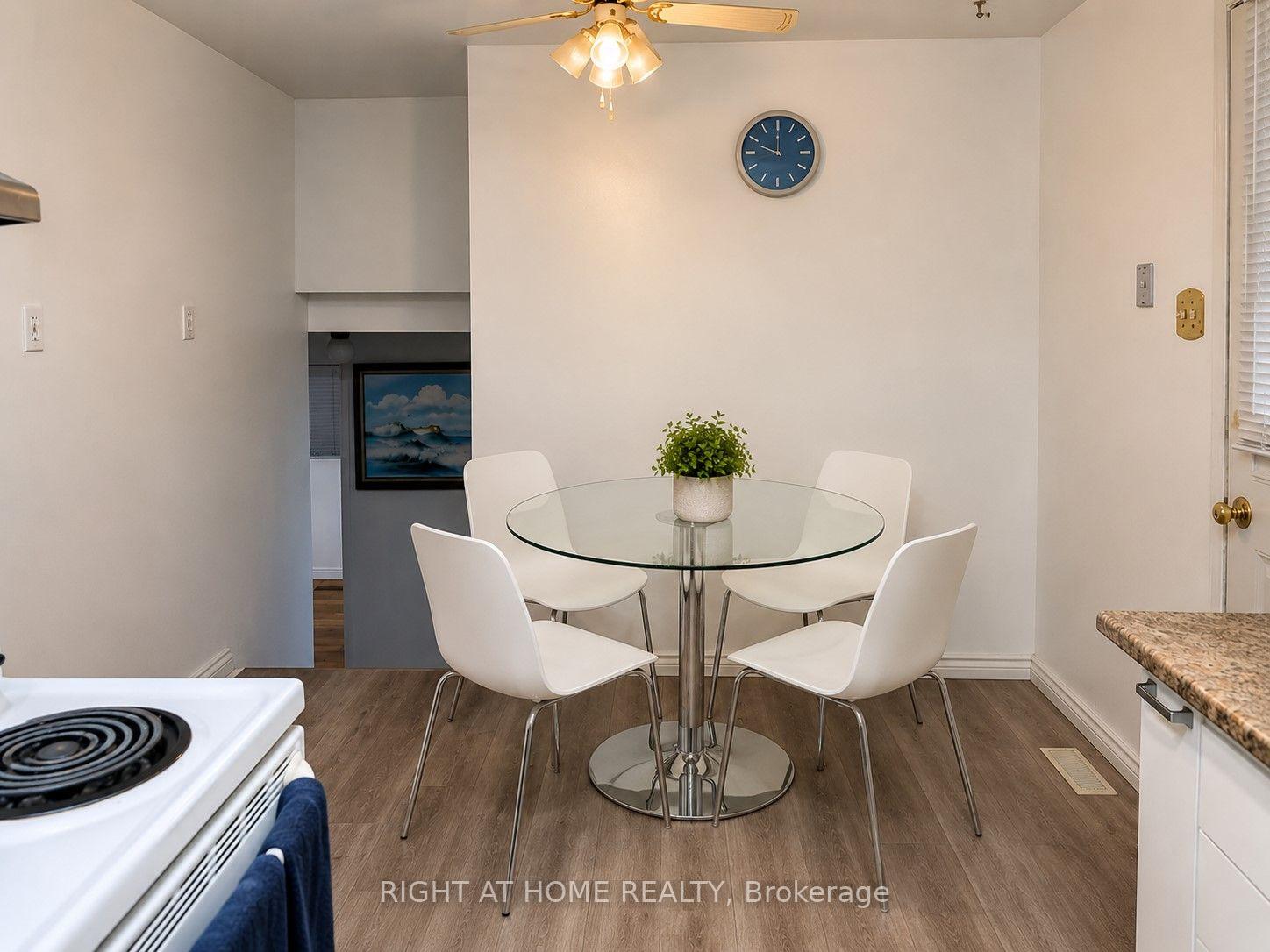 Photo 8 of 96 Markwood Drive, Kitchener, Westmount - Kitchener — HOMEH