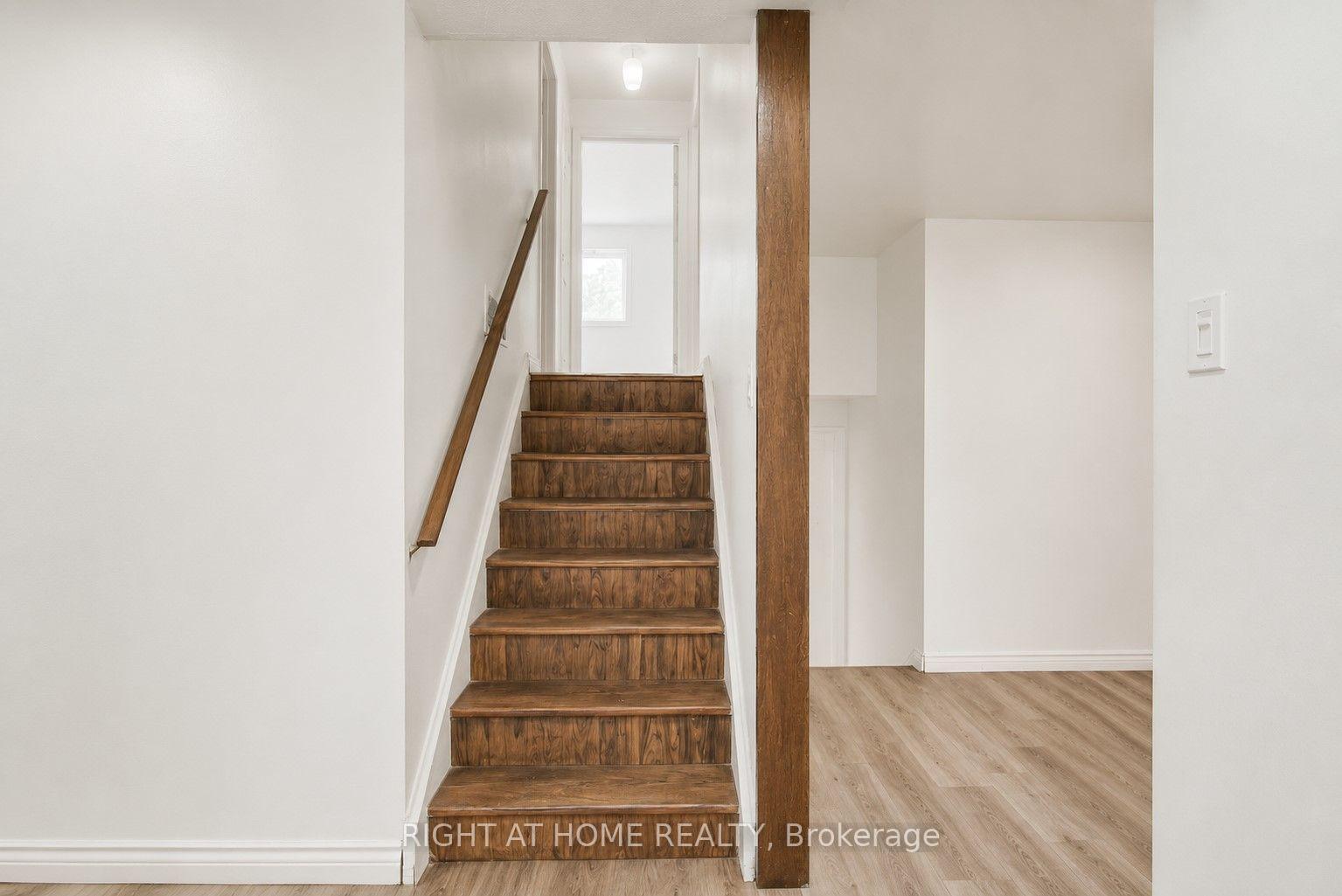 Photo 9 of 96 Markwood Drive, Kitchener, Westmount - Kitchener — HOMEH
