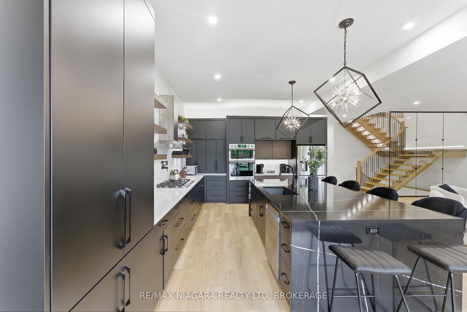 Photo 16 of 3621 Gunning Drive, Niagara Falls, Chippawa — HOMEH