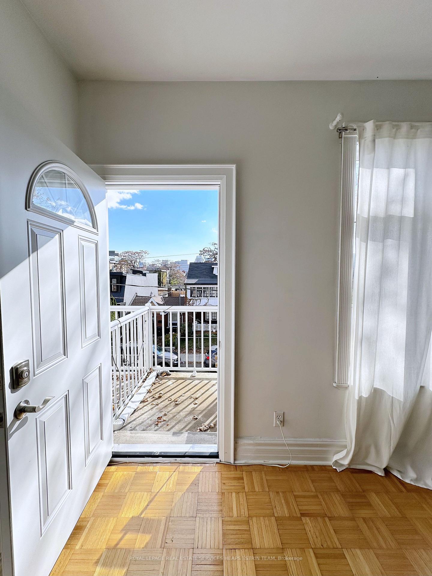 Photo 20 of Unit 2nd/3rd, 12 Foxley Street, Toronto, Trinity-Bellwoods — HOMEH