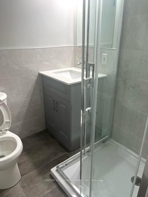 Photo 10 of 233 Brimorton Drive, Scarborough, Bendale — HOMEH